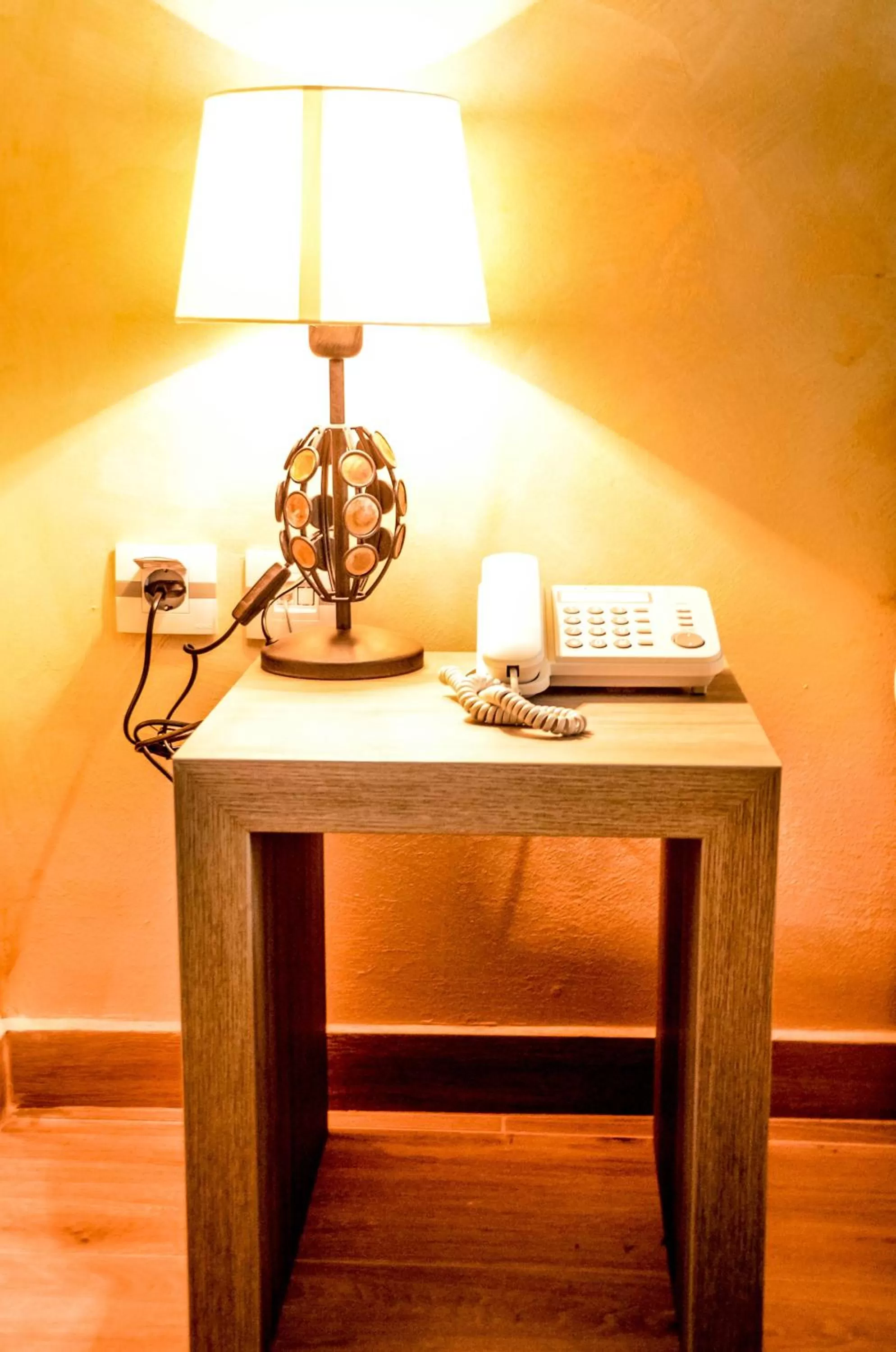 Photo of the whole room in Hotel Green Center Gili