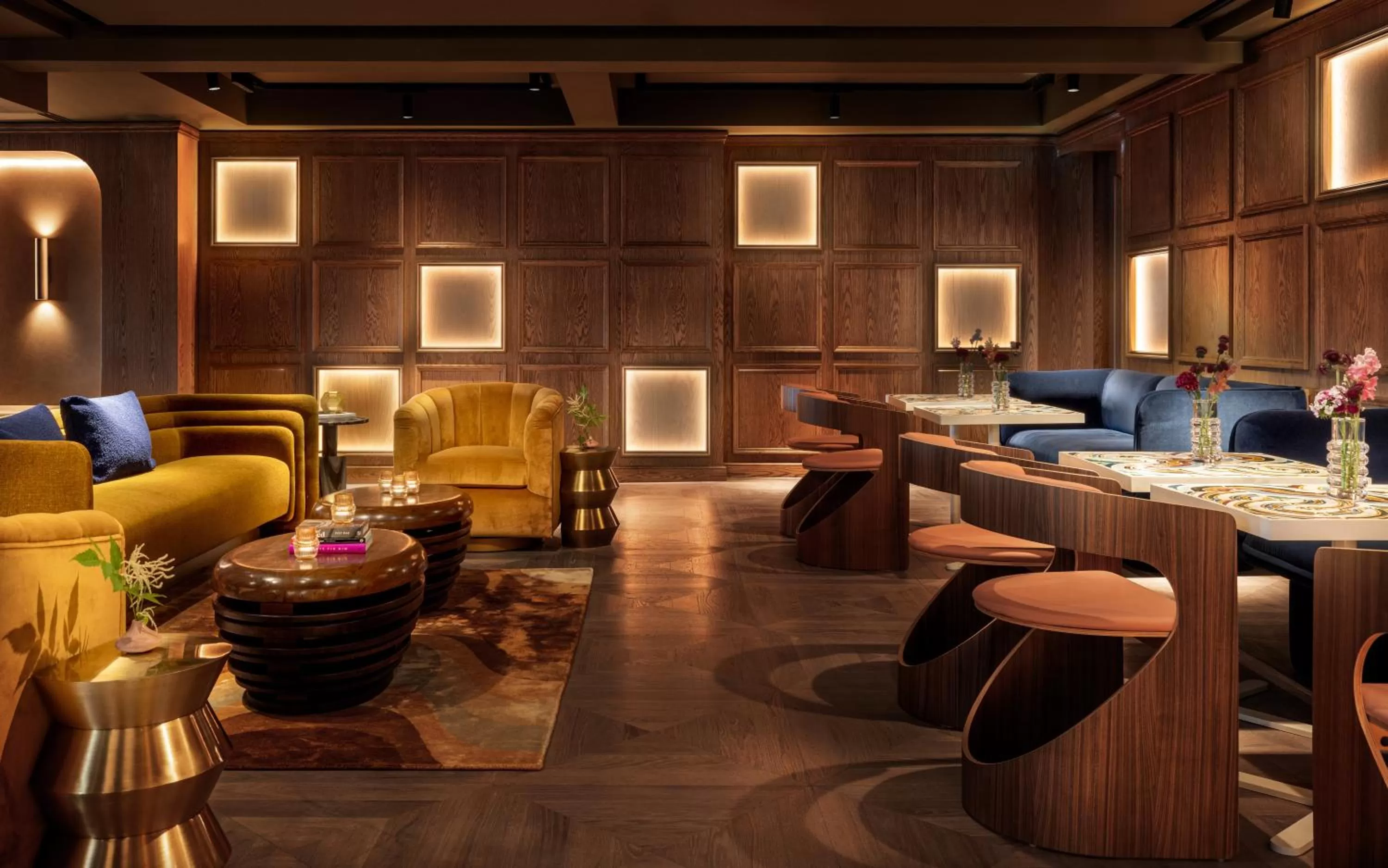 Restaurant/places to eat in Virgin Hotels Glasgow