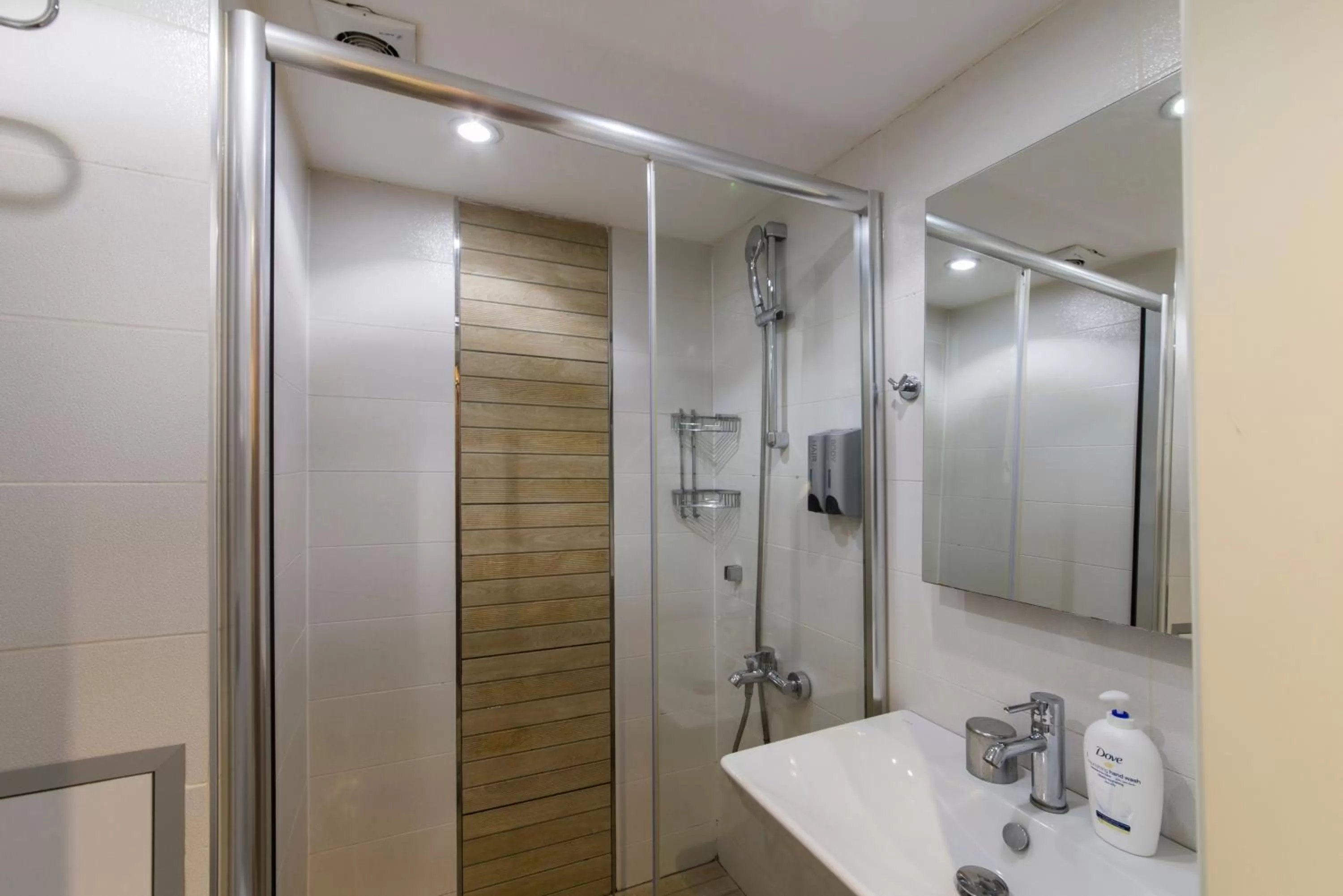 Bathroom in Aston Hotel Taksim