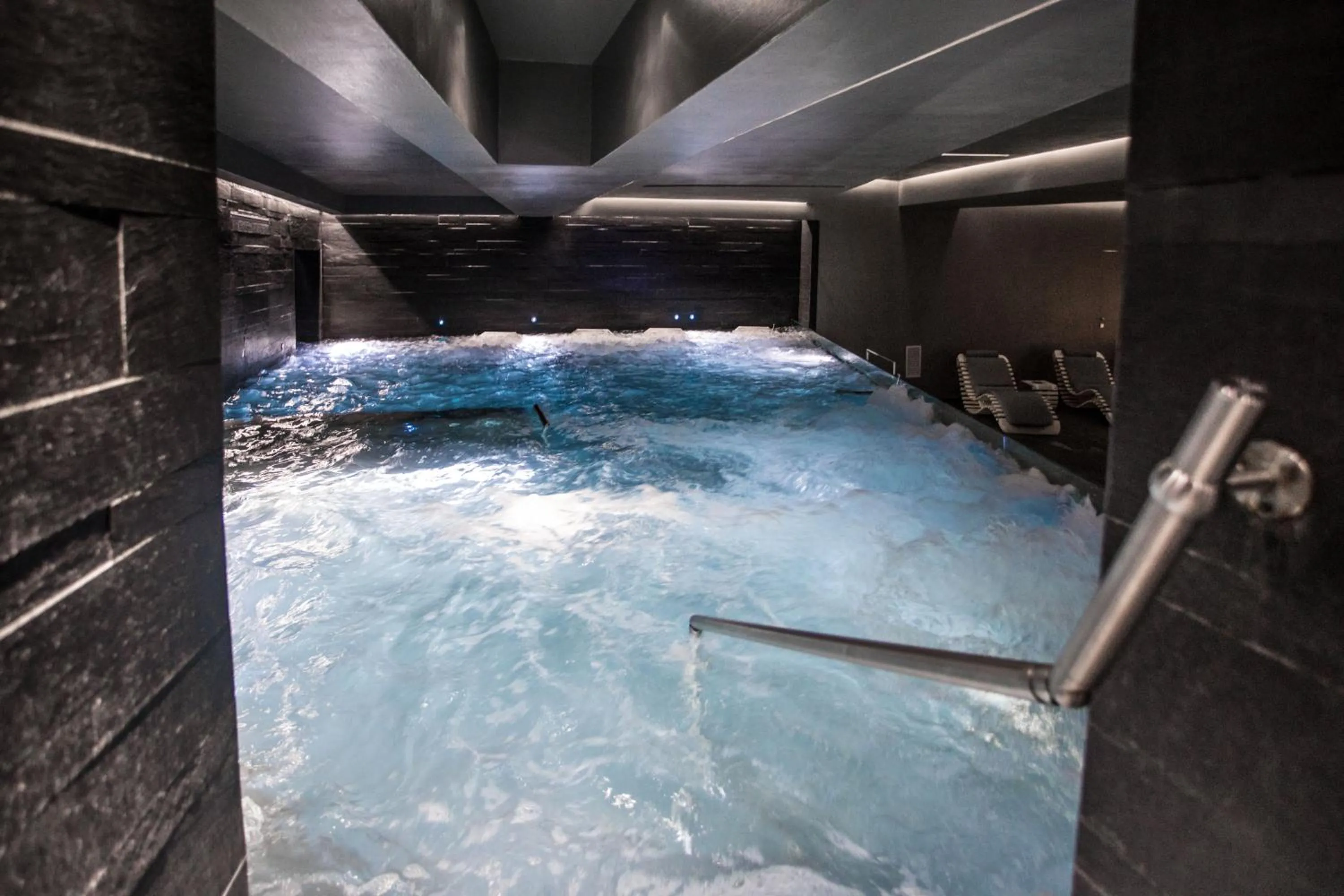 Hot Tub in All Time Relais & Sport Hotel