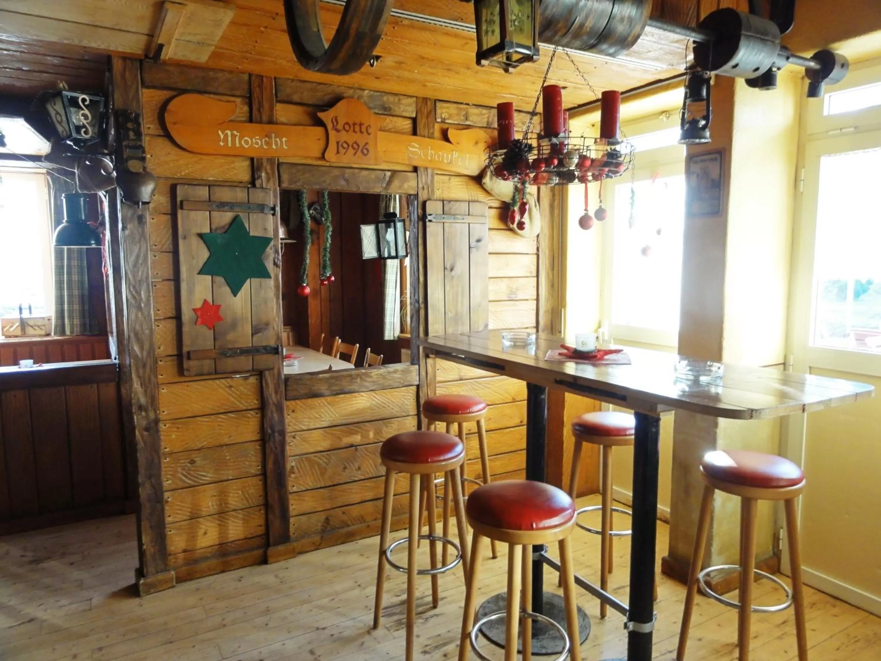 Lounge or bar in Hotel Wirtshaus Krone