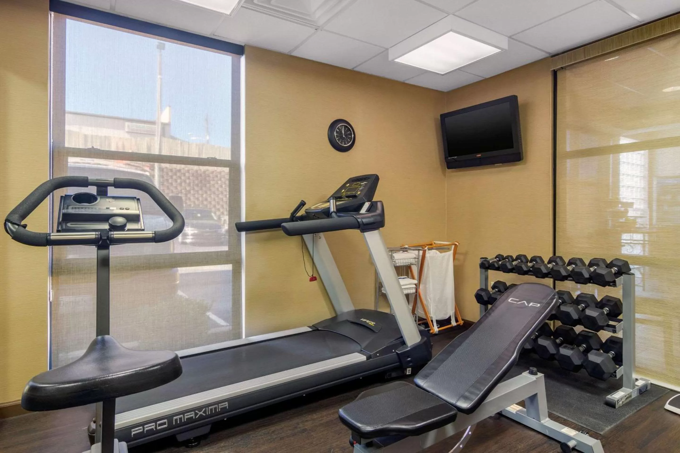 Fitness centre/facilities in Comfort Inn & Suites LaGrange East