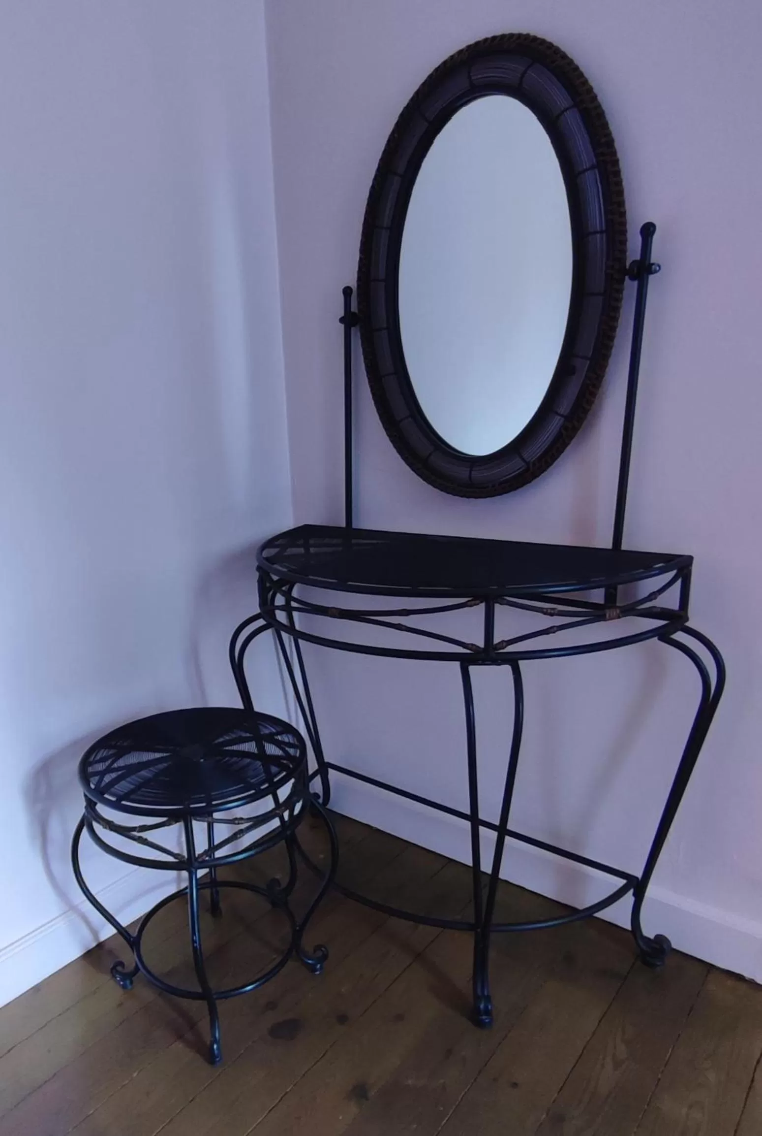 Seating Area in Château Saint-Martin