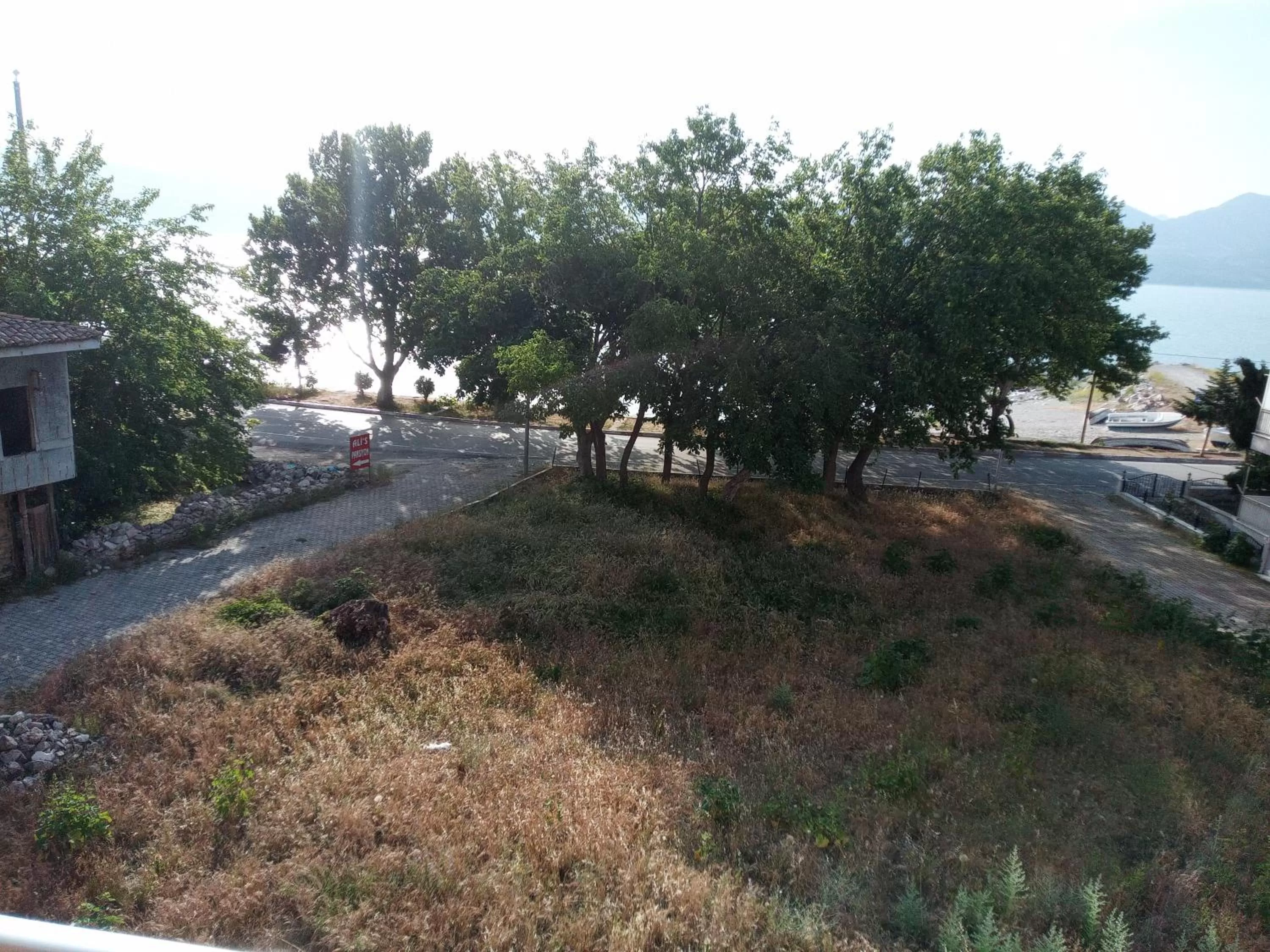 Garden in Ali's Pension