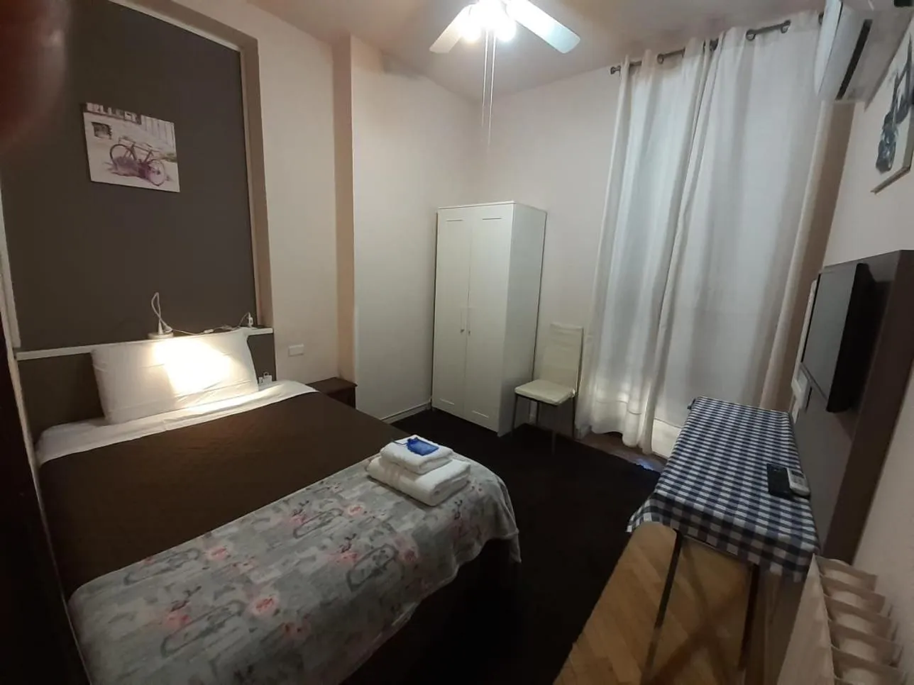 Photo of the whole room in Megaride Guest House