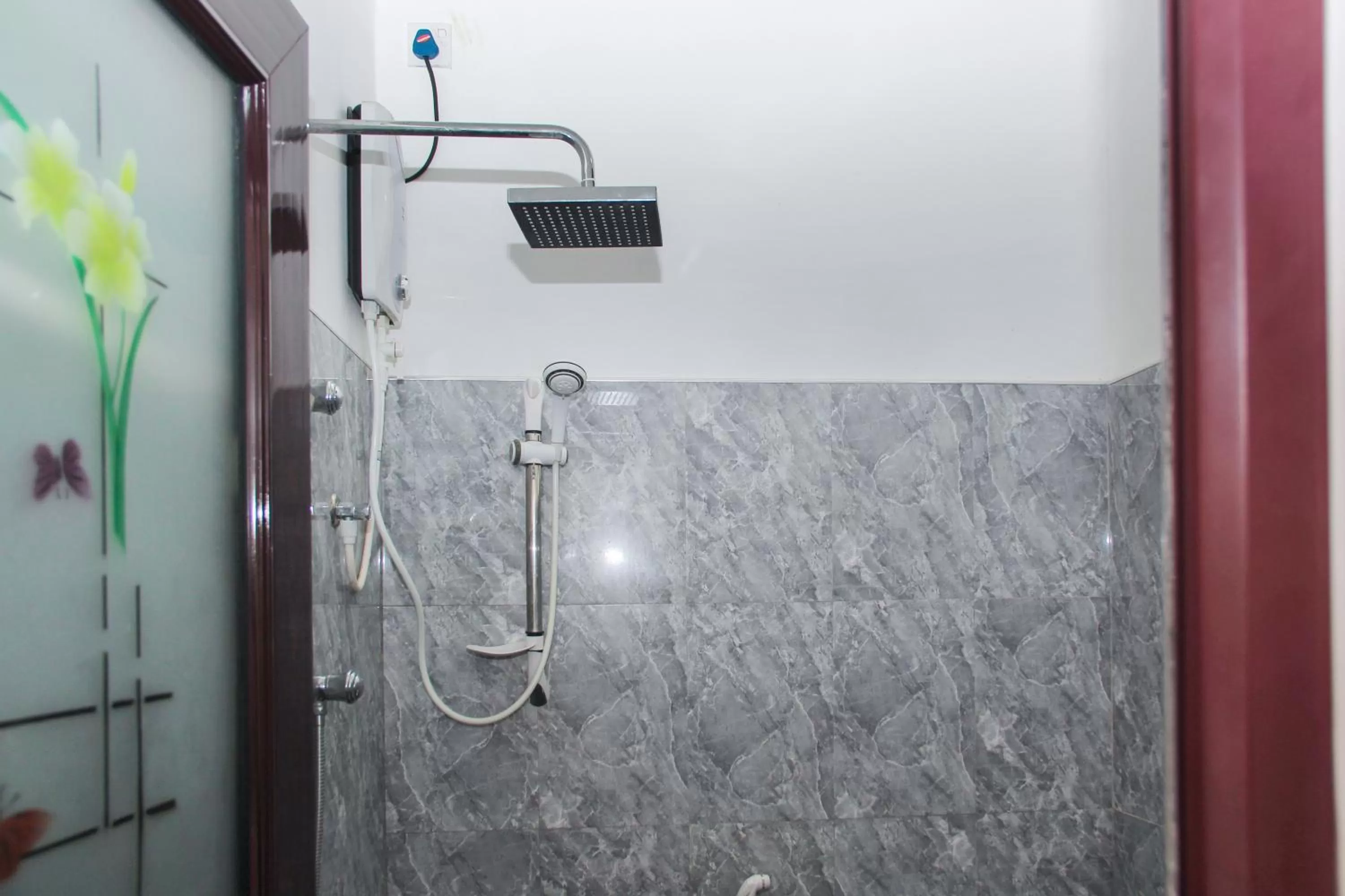 Bathroom in Pearl Resort Mirissa