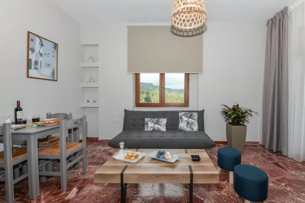 Seating area in V & G Cozy Apartments