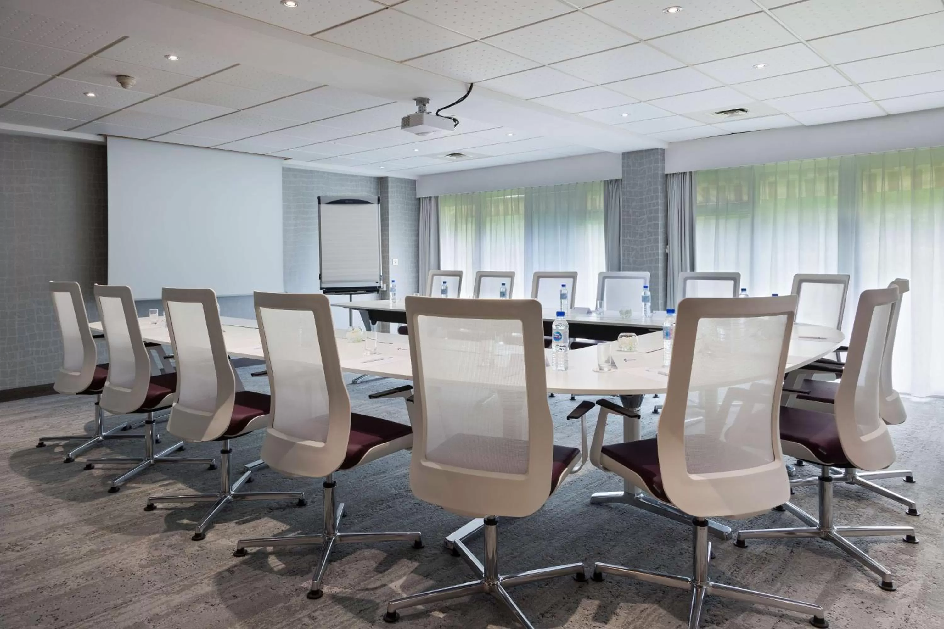 On site in Hotel Inn Paris CDG Airport