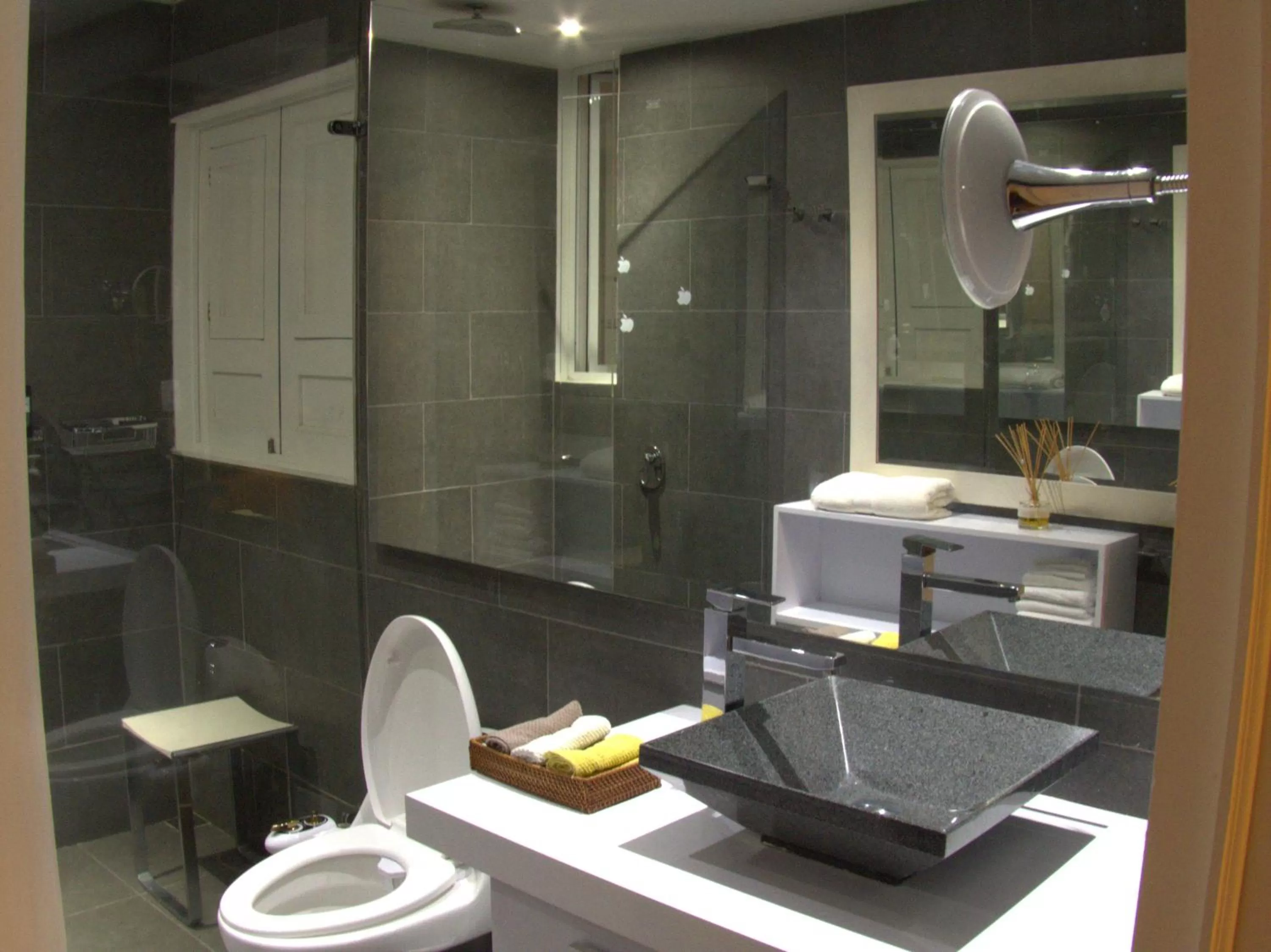 Restaurant/Places to Eat in Casa de las Dos Palmas