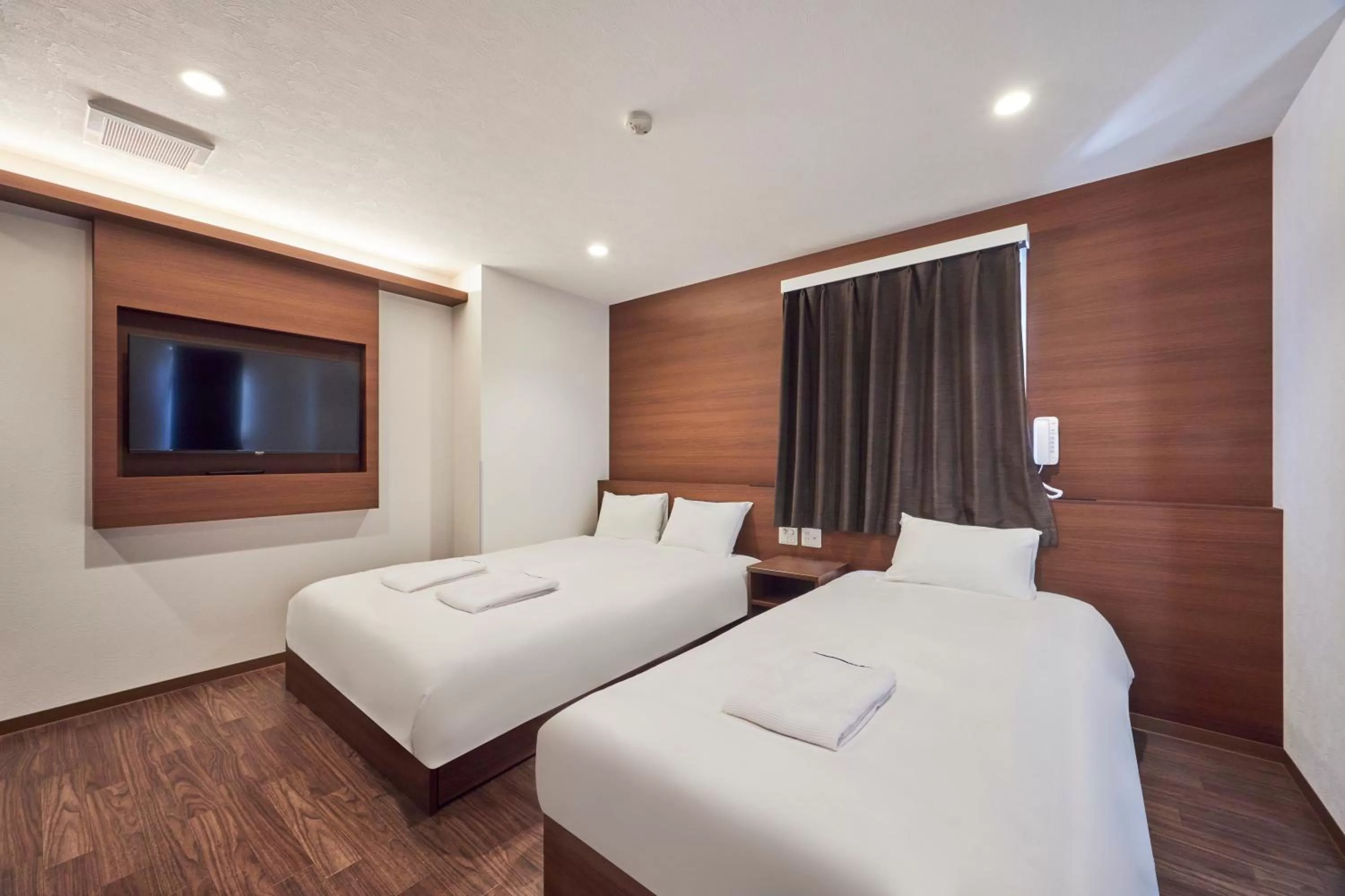 Photo of the whole room, Bed in 花築浅草和心ホテル