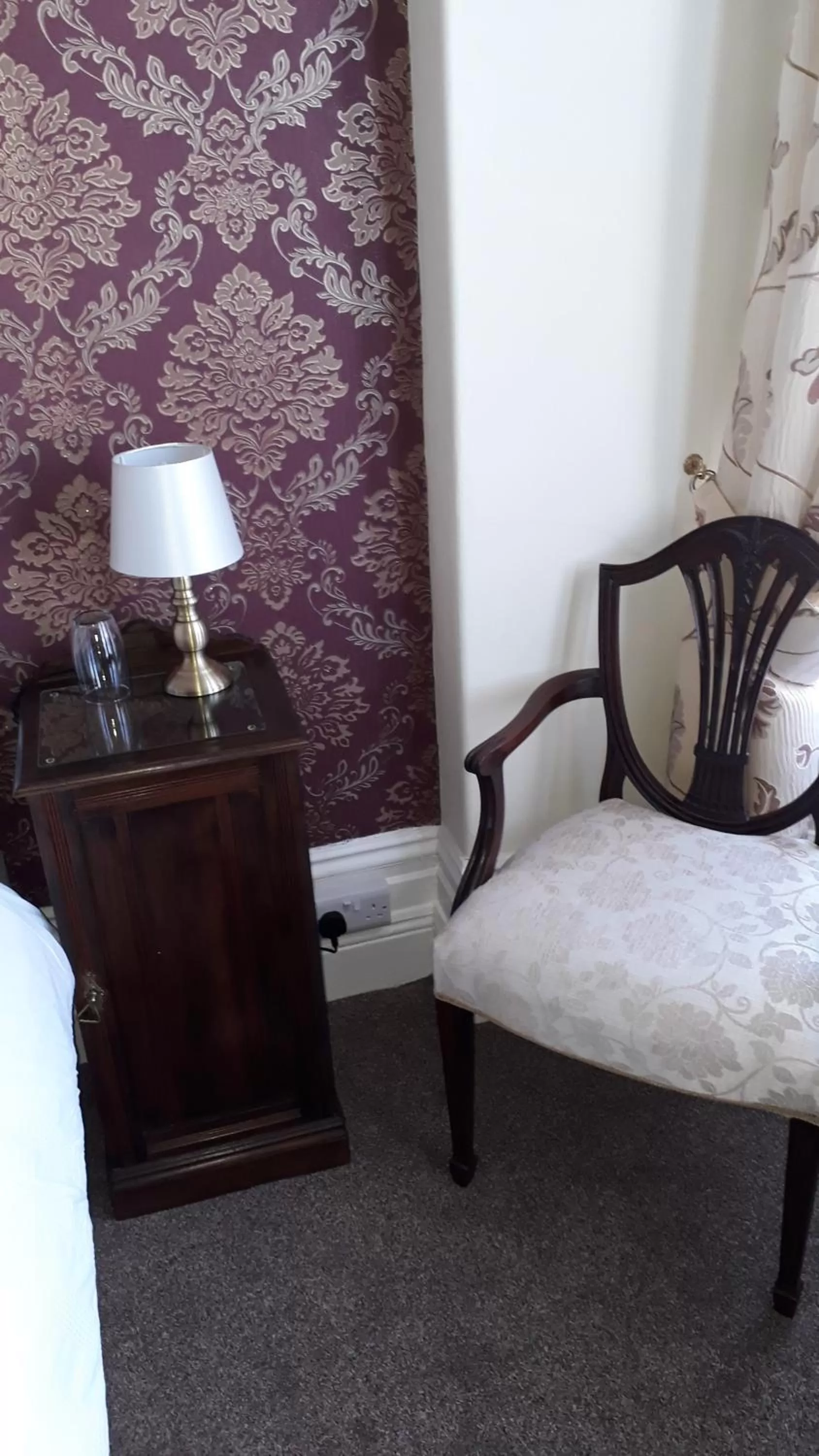 Bedroom, Bed in Branstone Guest House