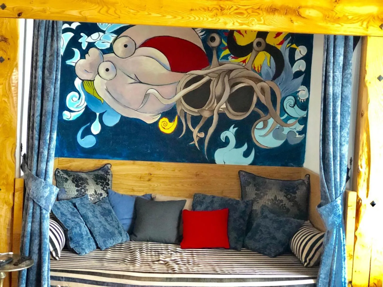 Living room, Bed in Casa Margot Hotel - Adults Only