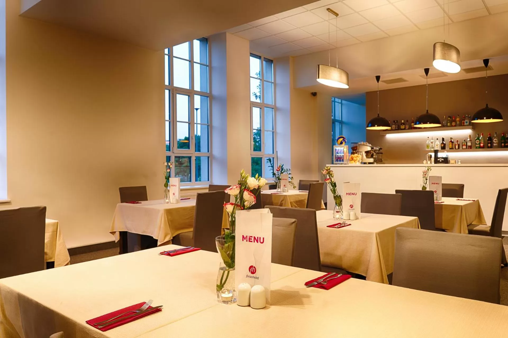 Restaurant/places to eat in Focus Hotel Łódź