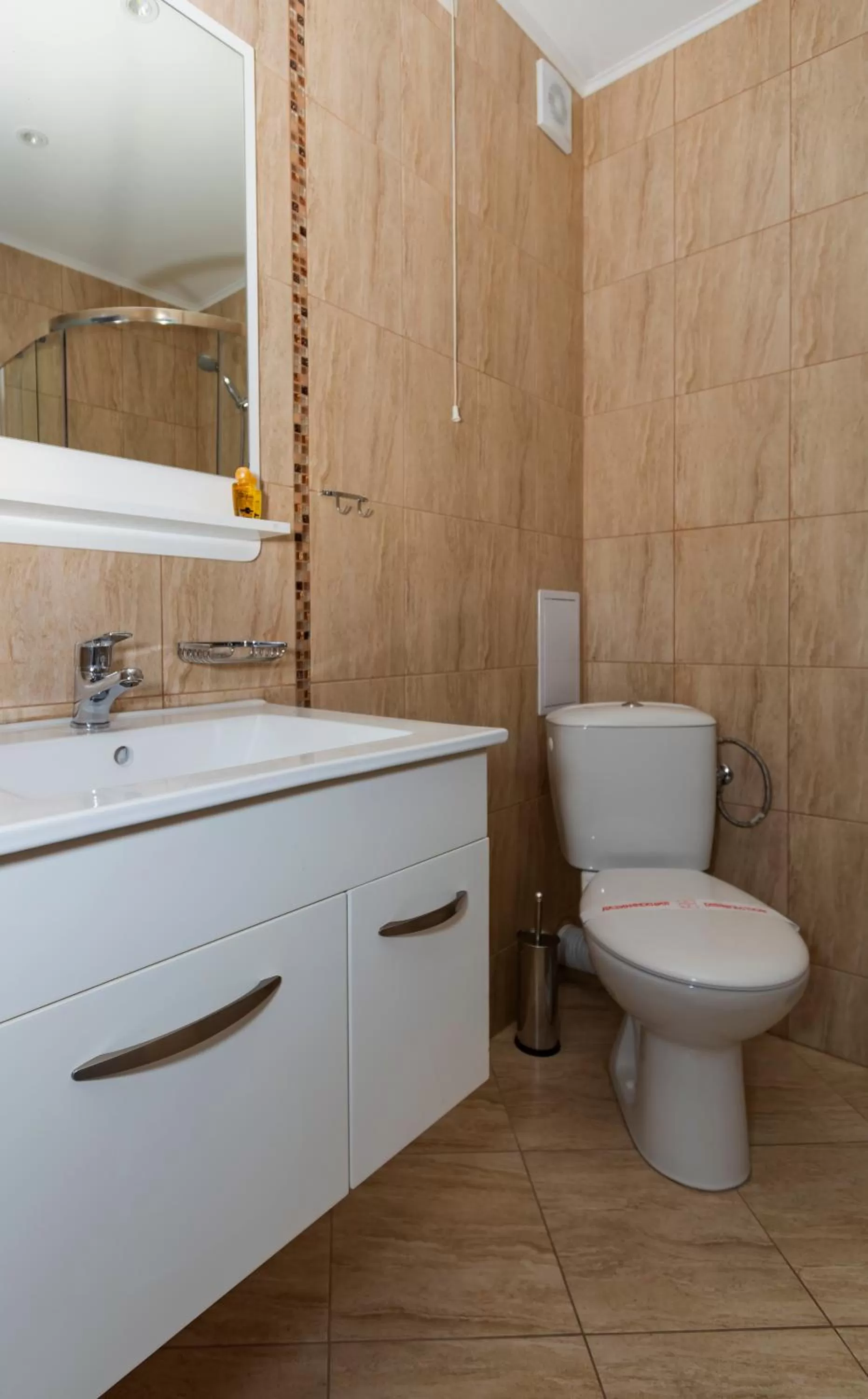 Bathroom in Hotel City