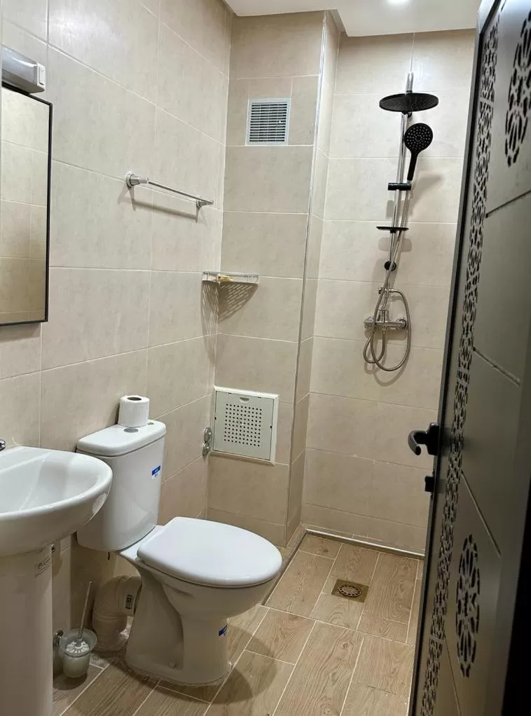 Bathroom in Hôtel Restaurant Zaghro