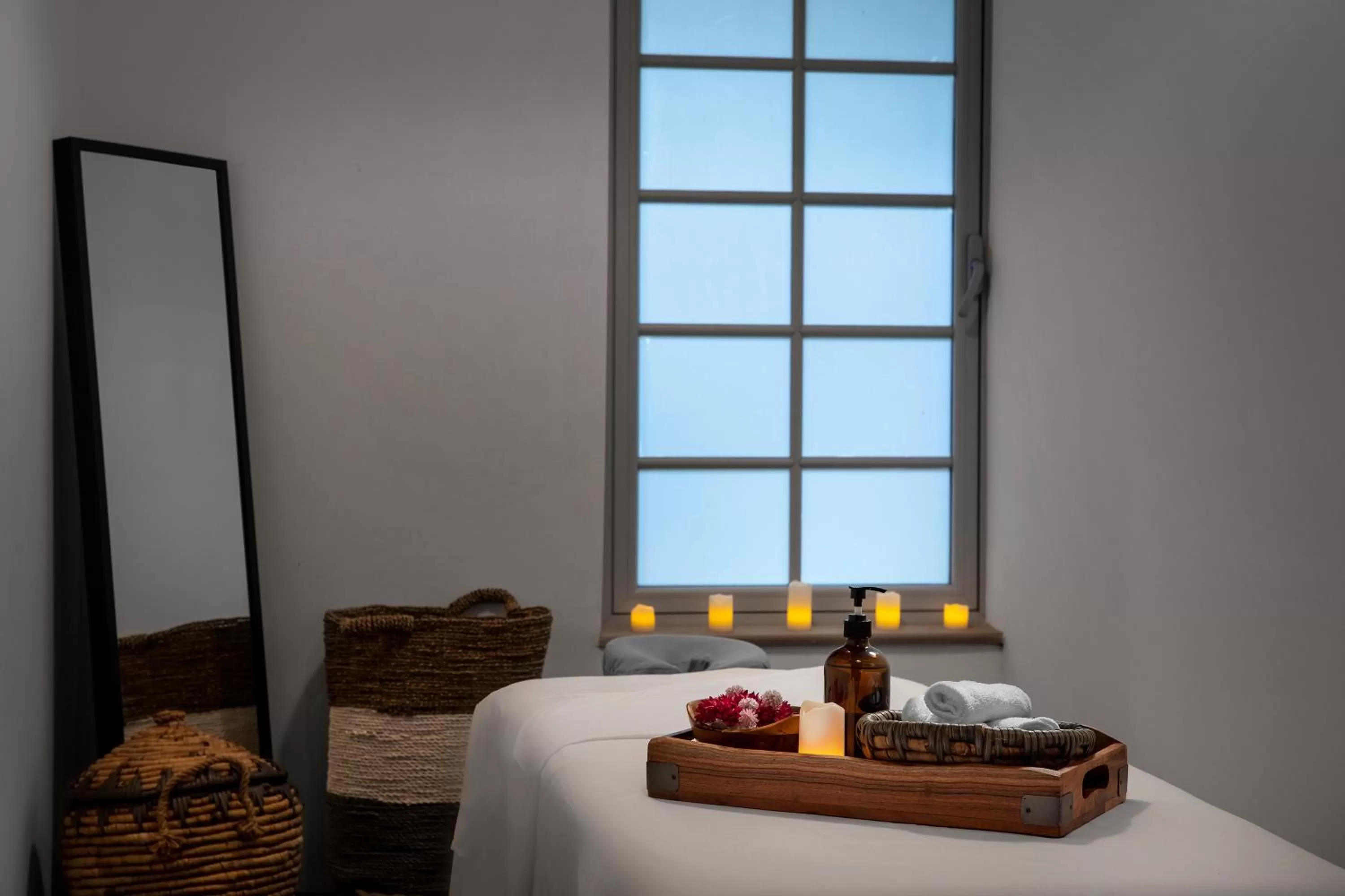 Massage in Axel Beach Miami-South Beach - Adults Only