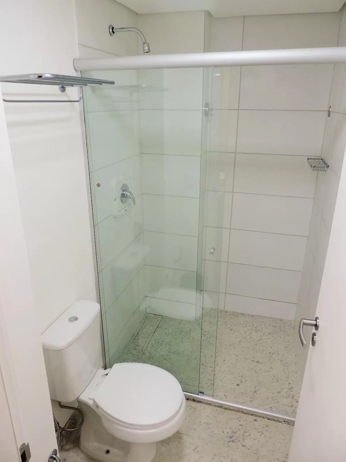 Bathroom in Comfort Hotel Maceió