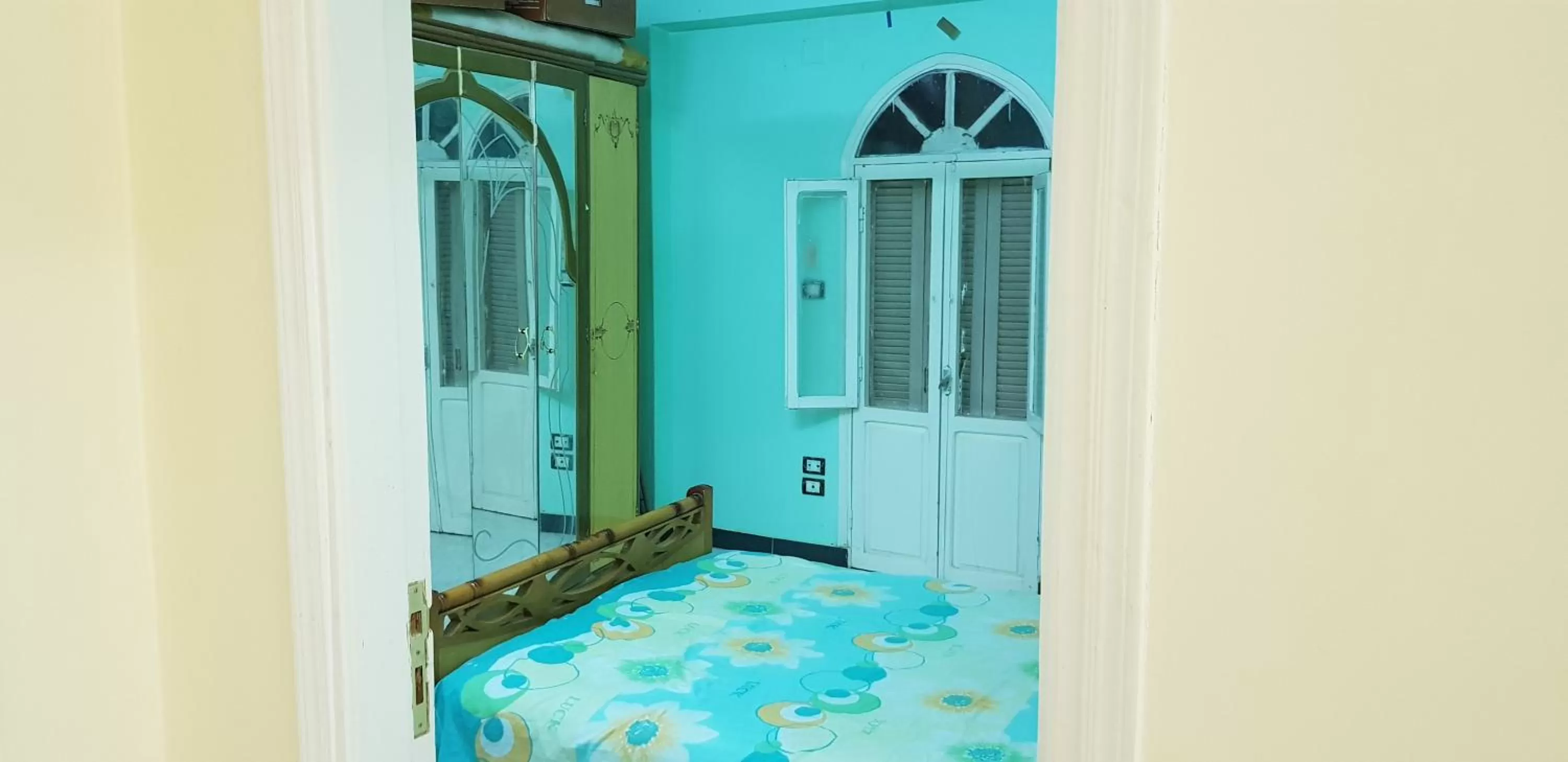 Bedroom, Bed in Taharka Nubian House