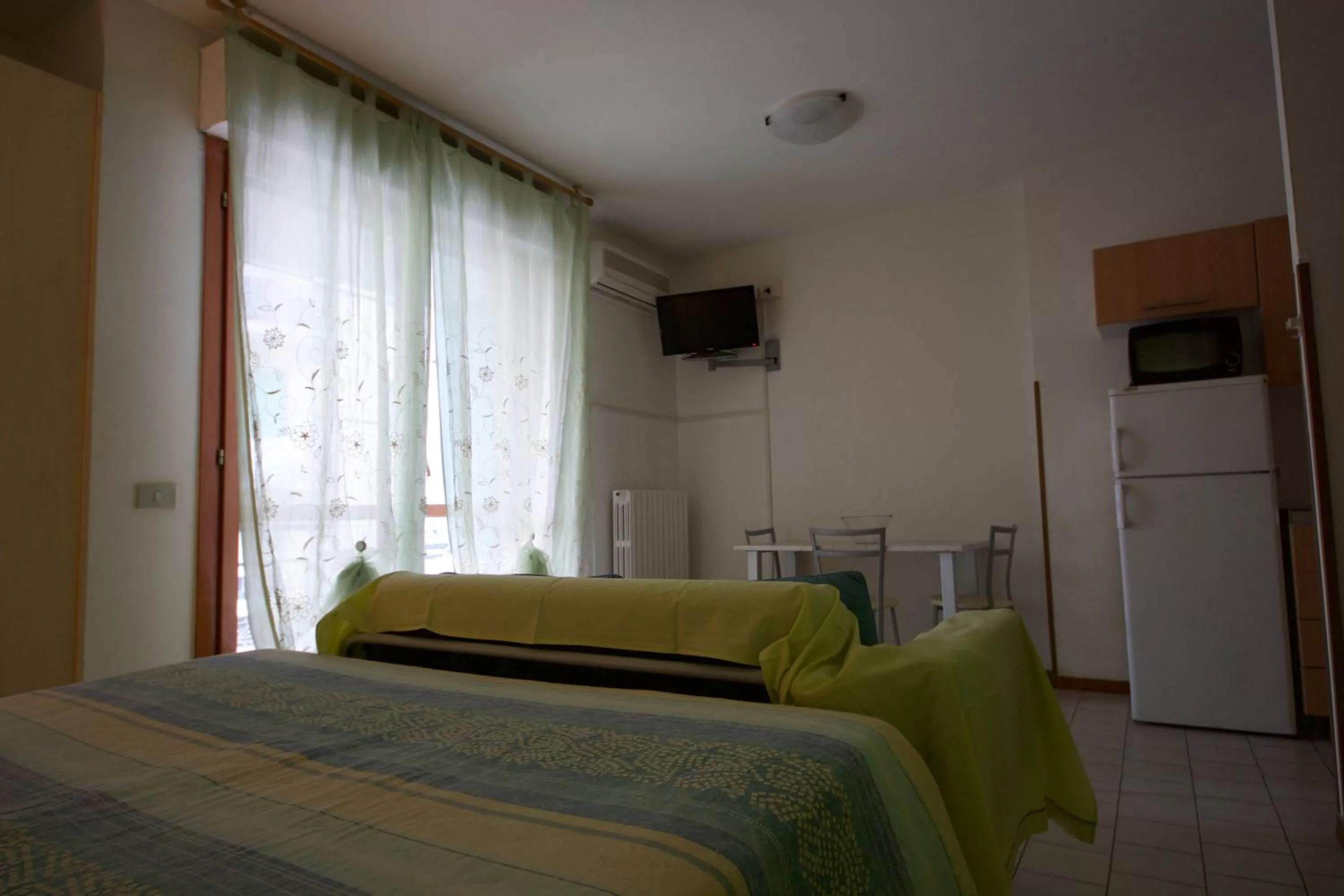 TV and multimedia, Bed in Parmigianino Apartments