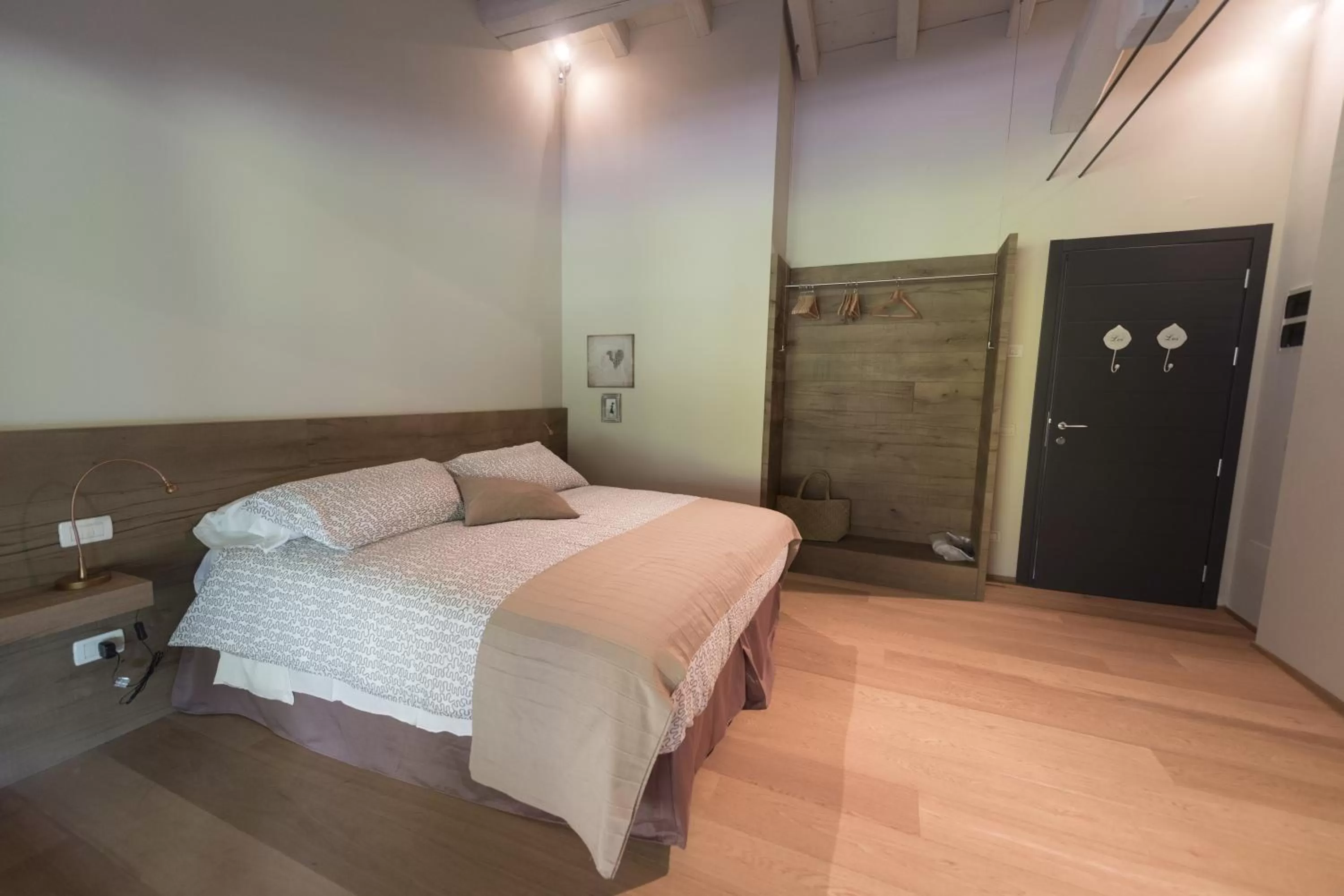 Photo of the whole room, Bed in Agriturismo Locanda Del Pesco