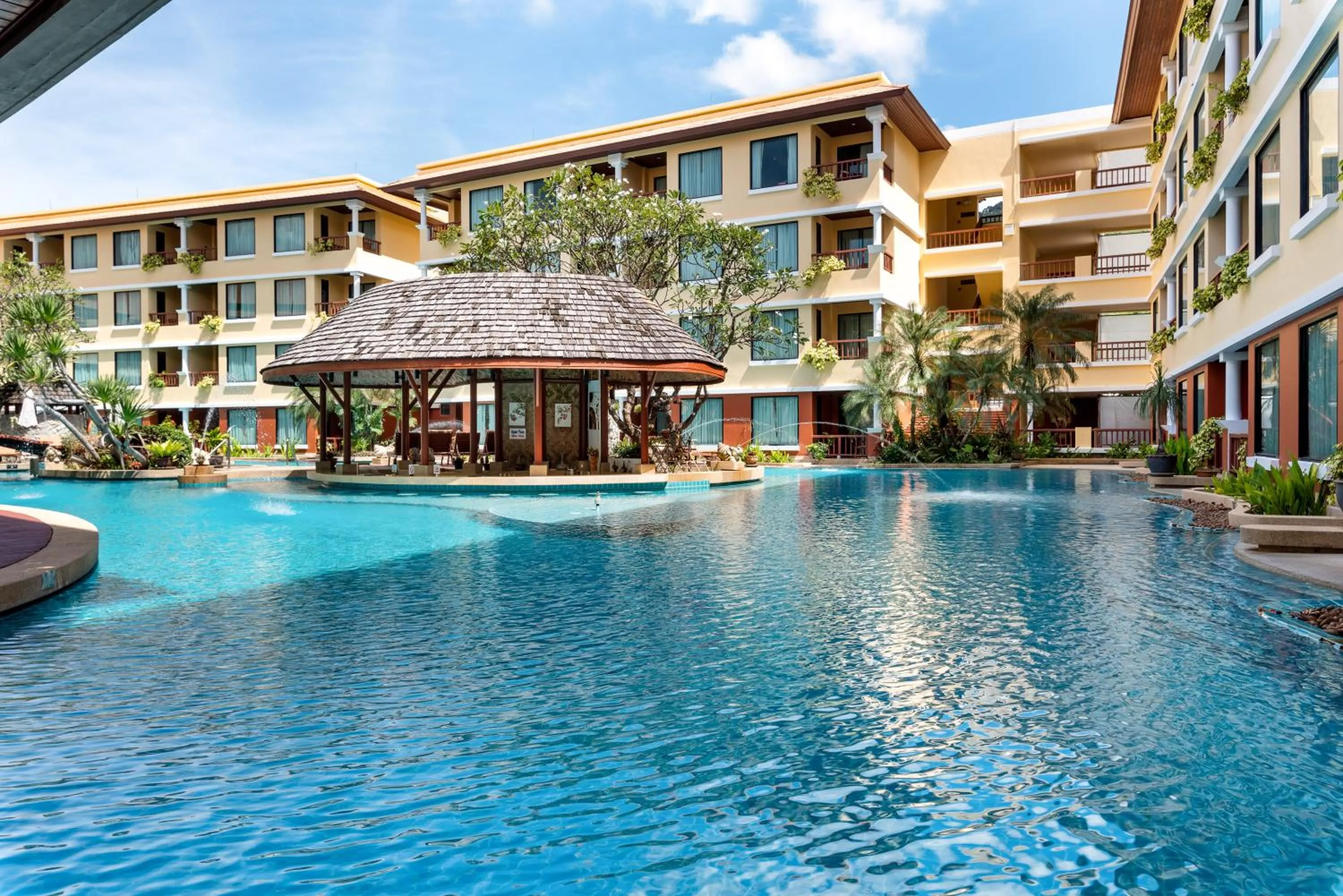 Pool view in Patong Paragon Resort & Spa SHA Extra Plus