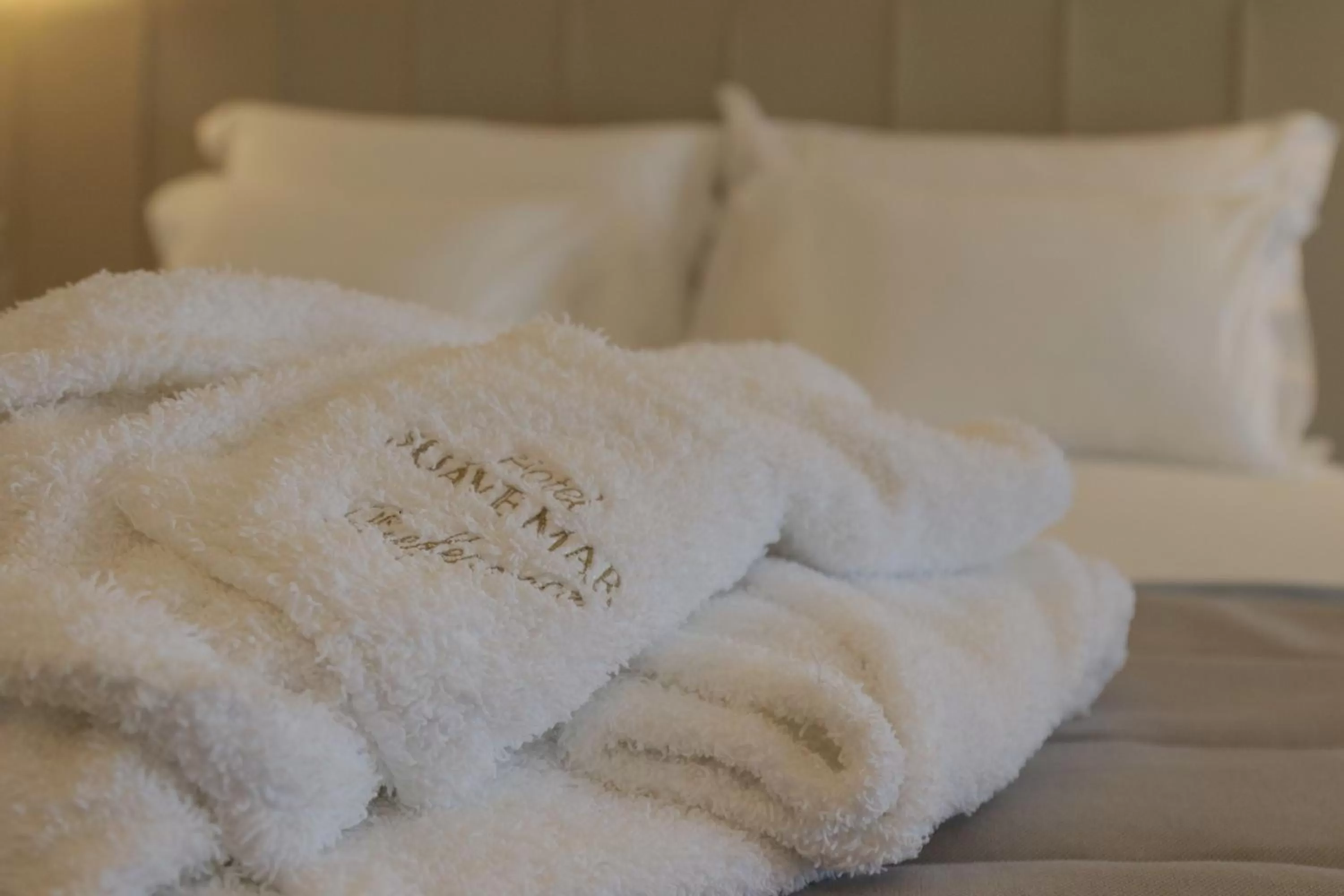 Decorative detail, Bed in Hotel Suave Mar