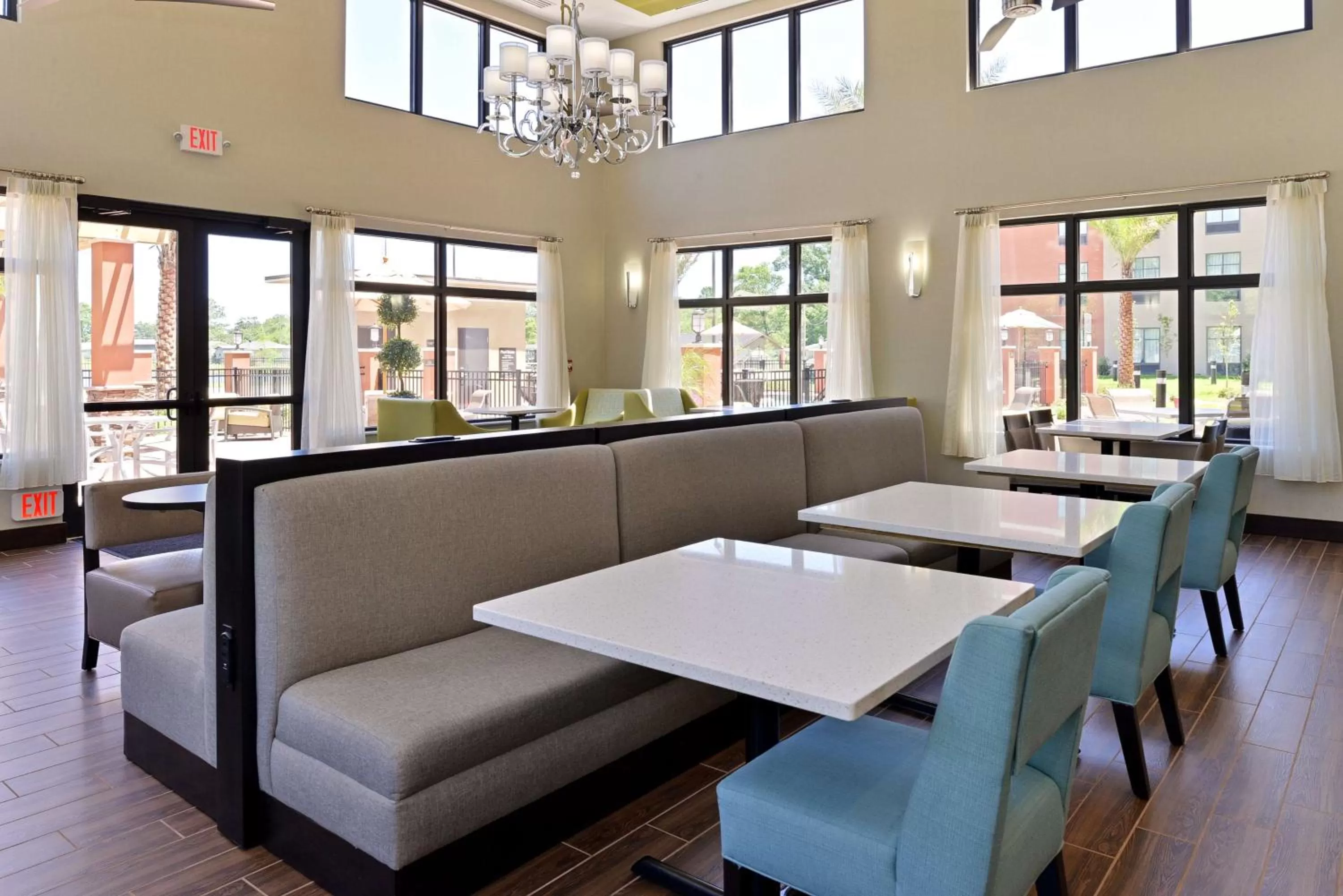 Restaurant/places to eat in Homewood Suites by Hilton Houma