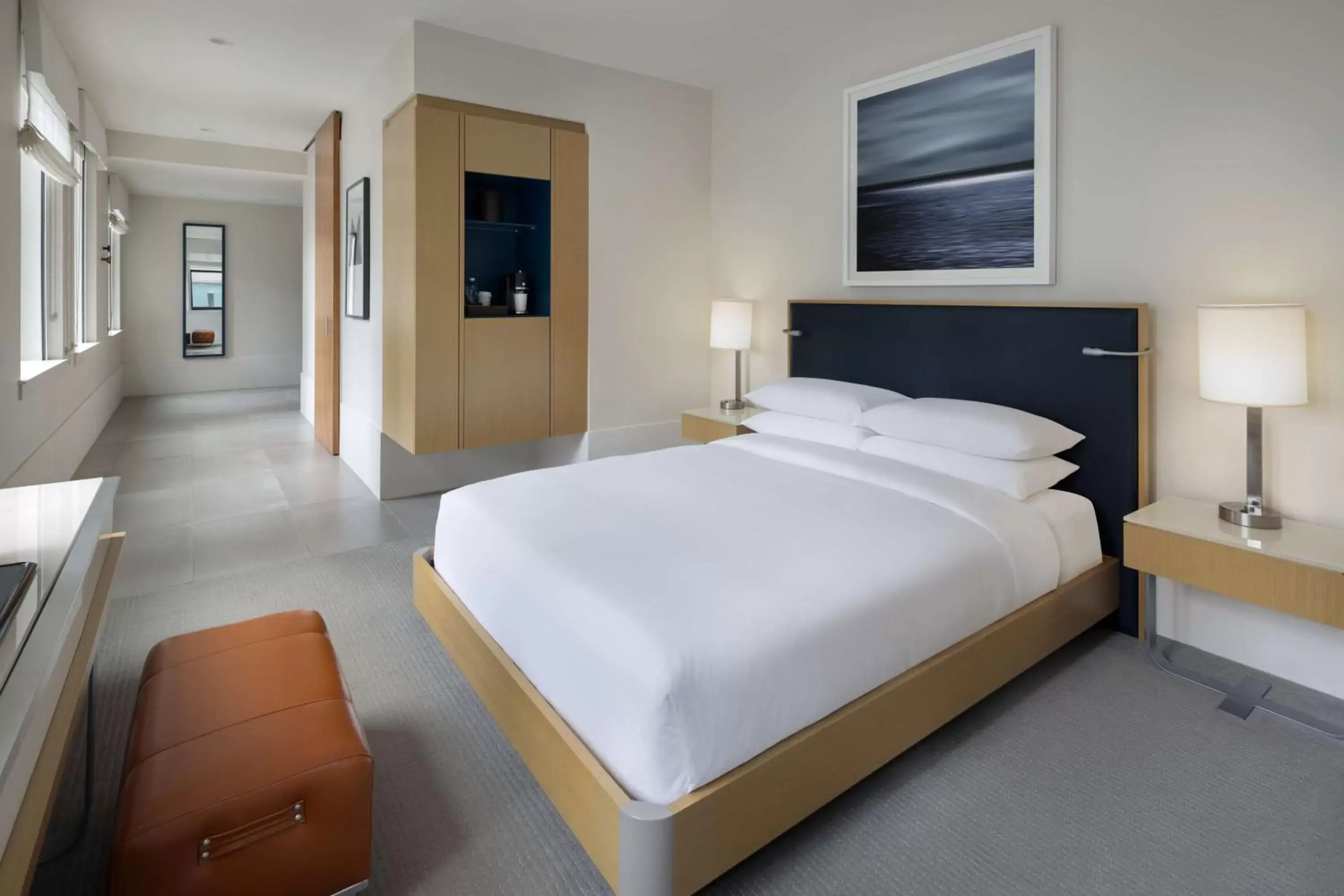 Deluxe Queen Room in Hyatt Centric The Loop Chicago Deluxe Queen Room in Hyatt Centric The Loop Chicago