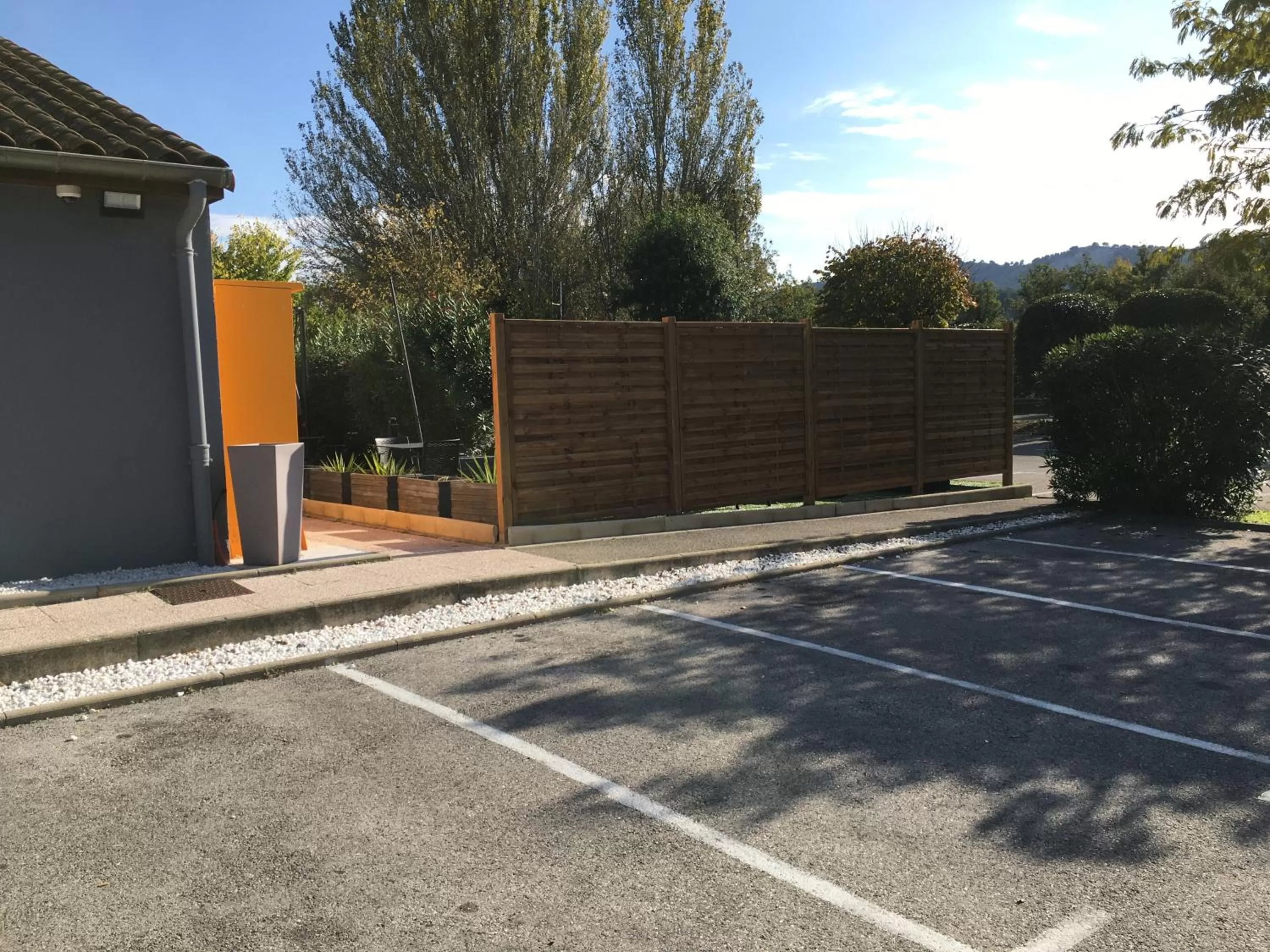 Kyriad Direct Marseille Est La Valentine