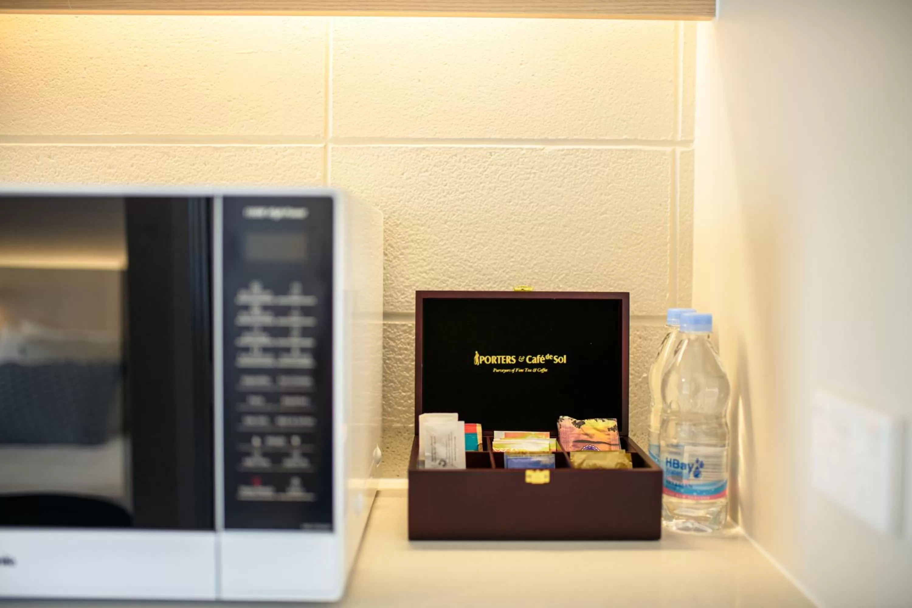 Kitchen or kitchenette in Takapuna International Motor Lodge