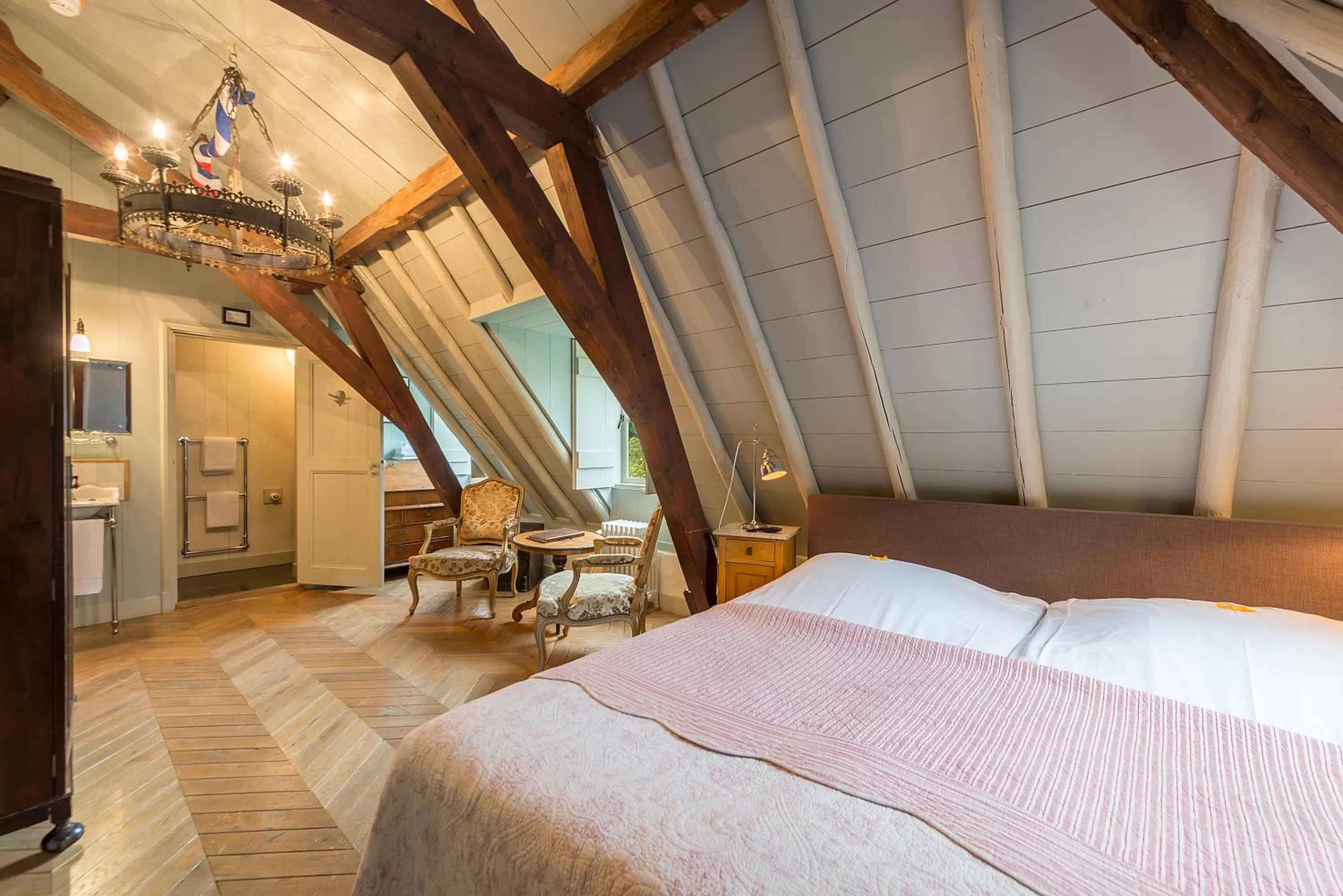 Bed in Logement Swaenenvecht