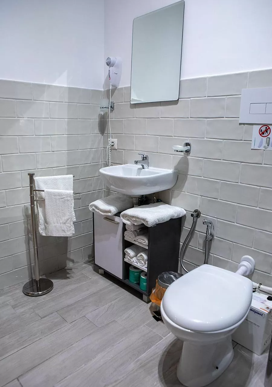 Toilet, Bathroom in zuroli suite