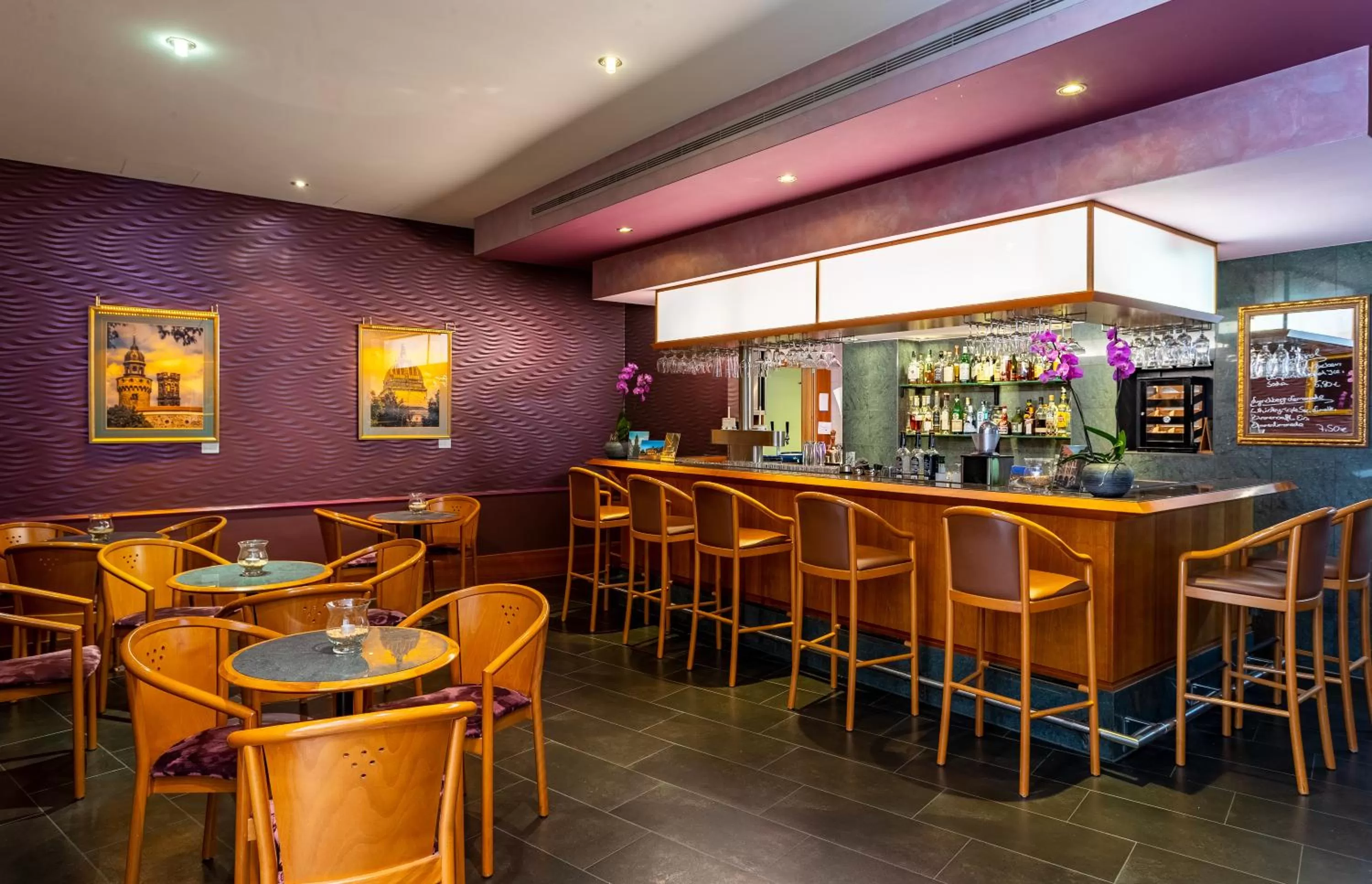 Lounge or bar in Parkhotel Görlitz