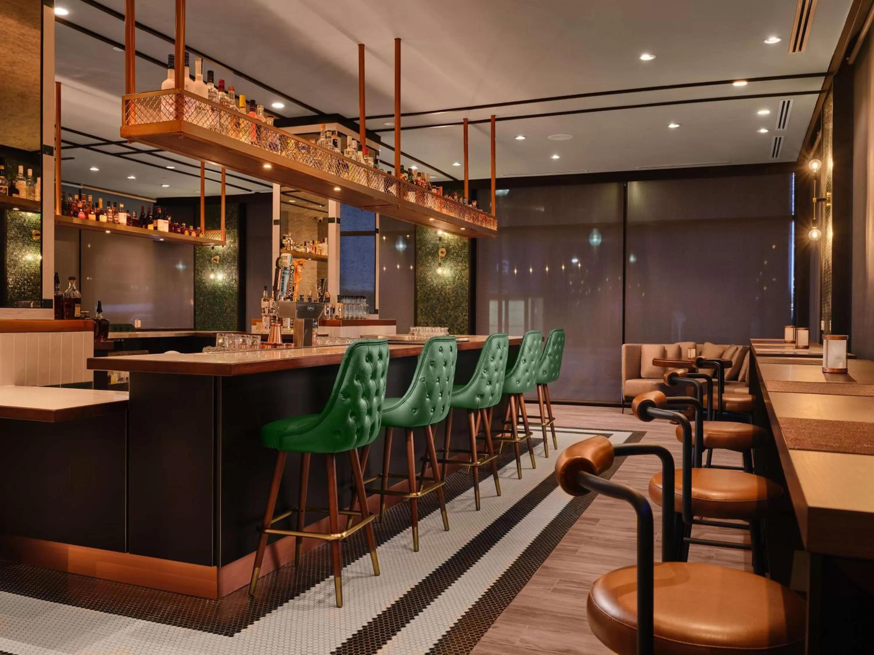 Lounge or bar in The Landing at Hampton Marina, Tapestry Collection by Hilton