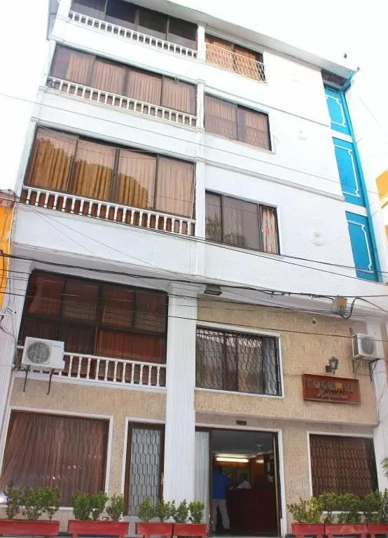 Facade/entrance, Property Building in Hotel Roca & Mar