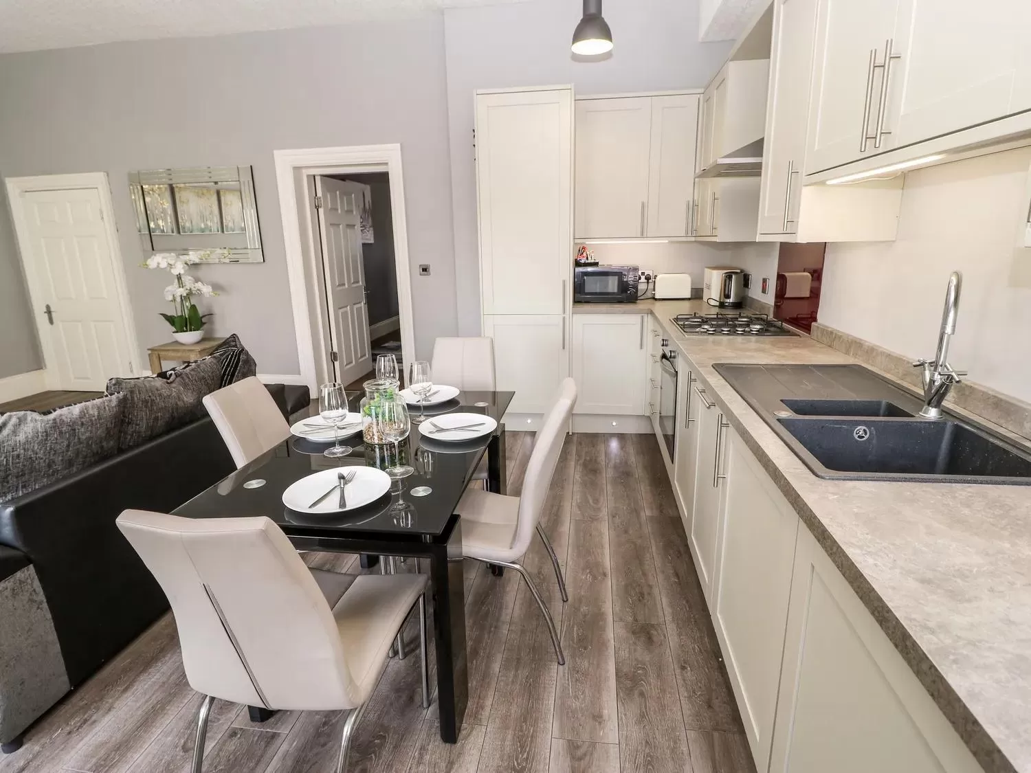 St John's North Hotel Apartments