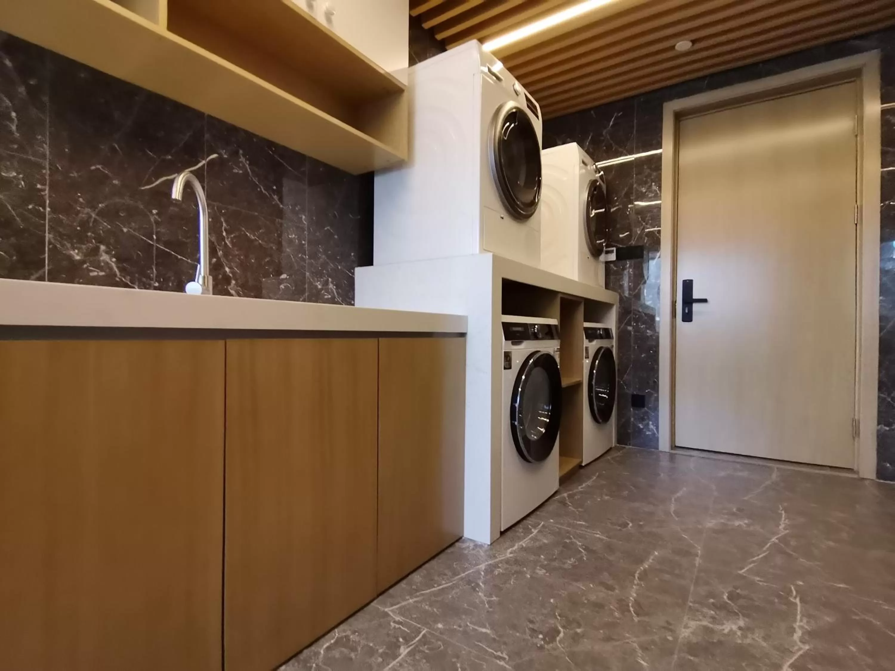 washing machine in Paco Hotel BeiJing Road Metro Guangzhou