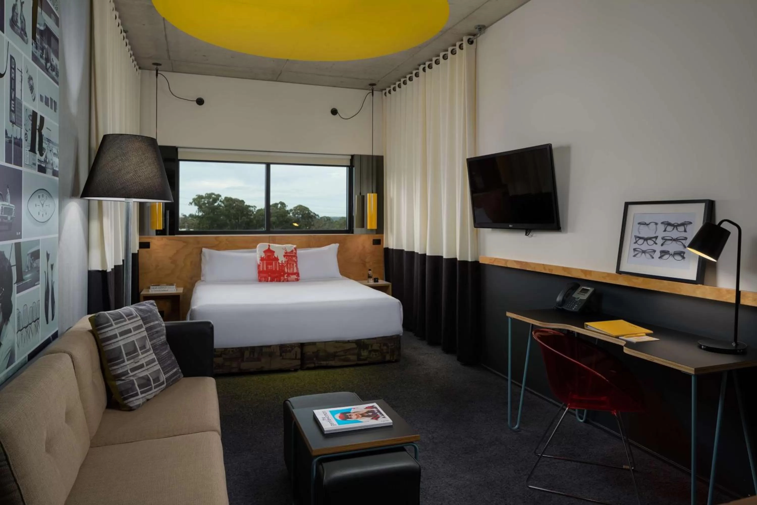 Bedroom, Bed in Atura Blacktown