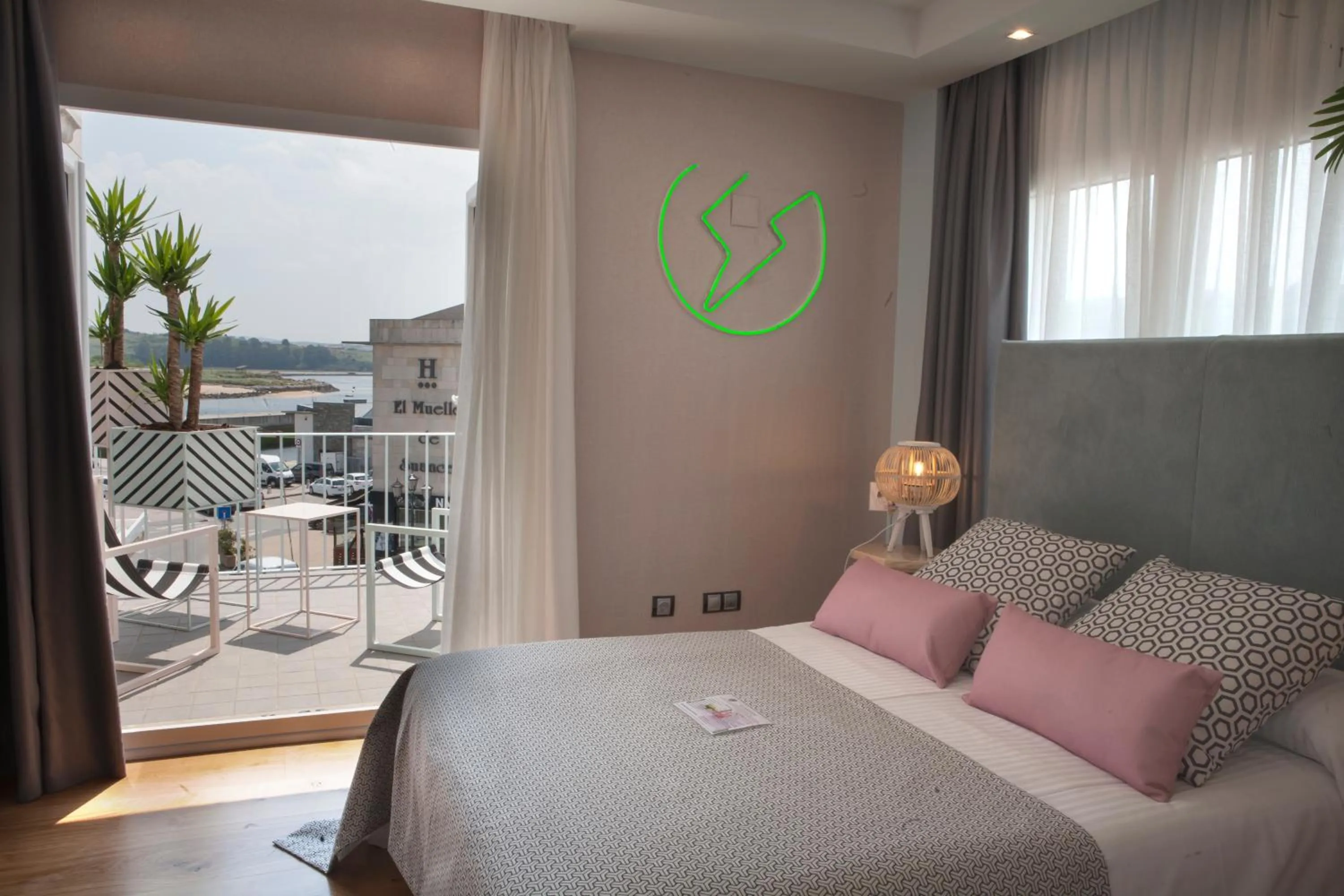 Bed in Amita Hotel Boutique "Only adults"