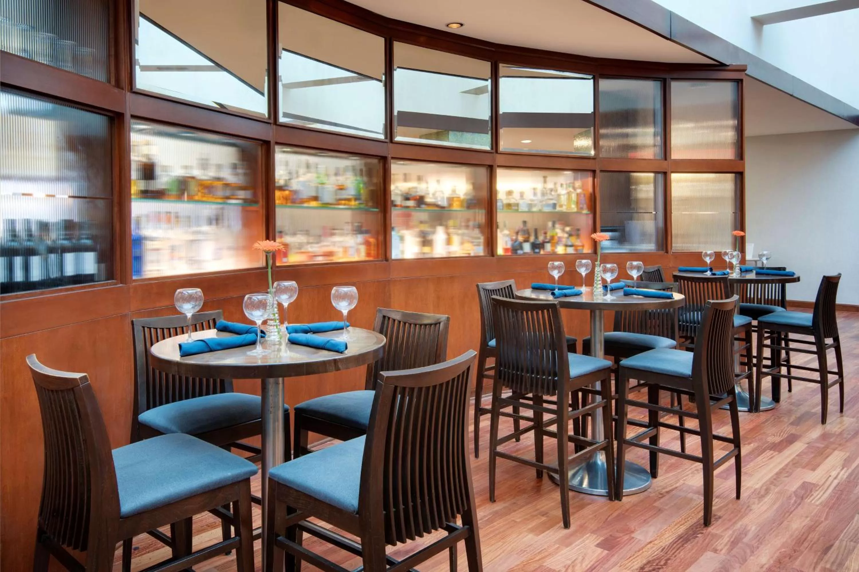 Restaurant/places to eat in Hyatt Regency Dulles