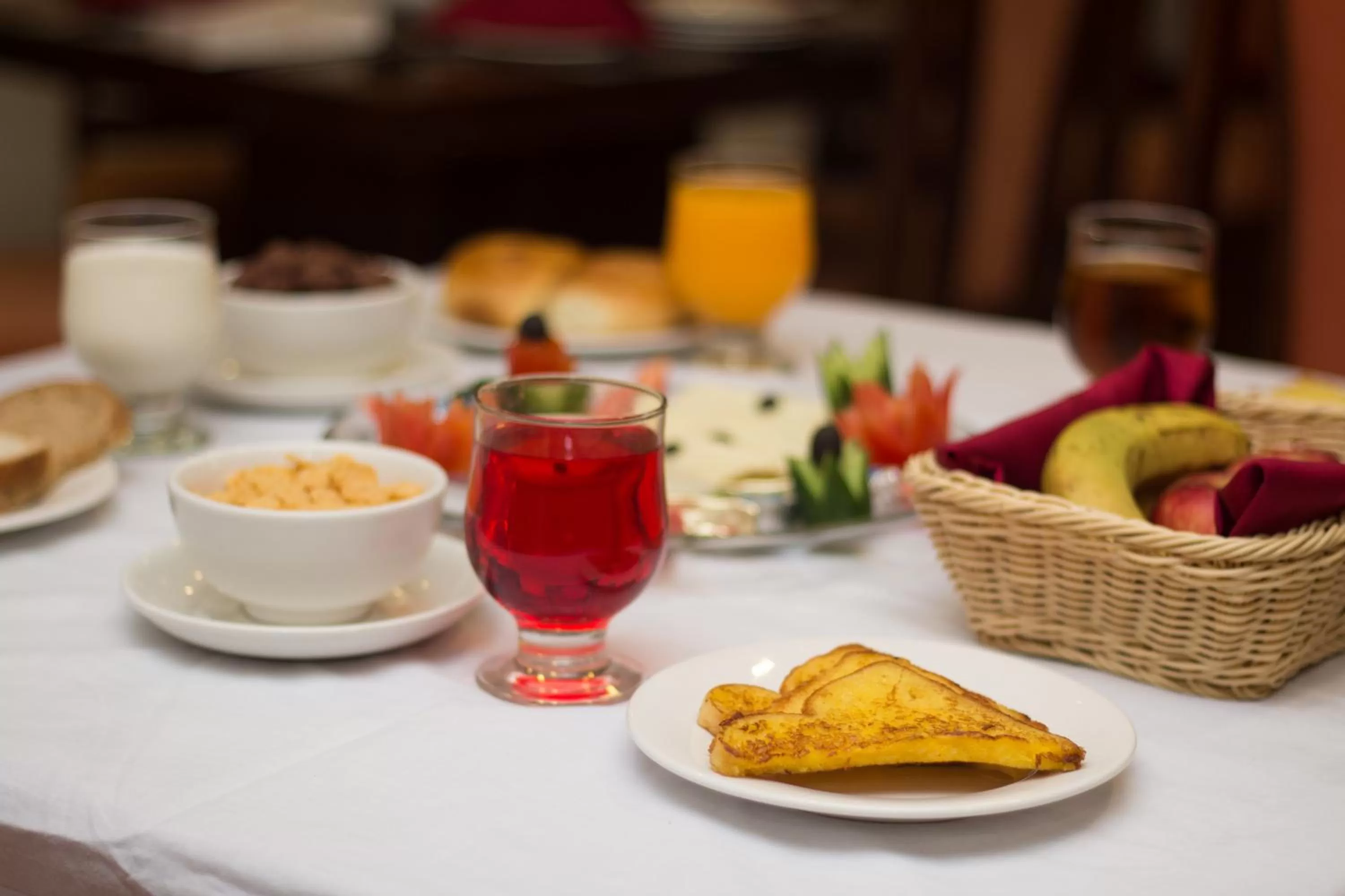 Food and drinks in S Chalet Islamabad