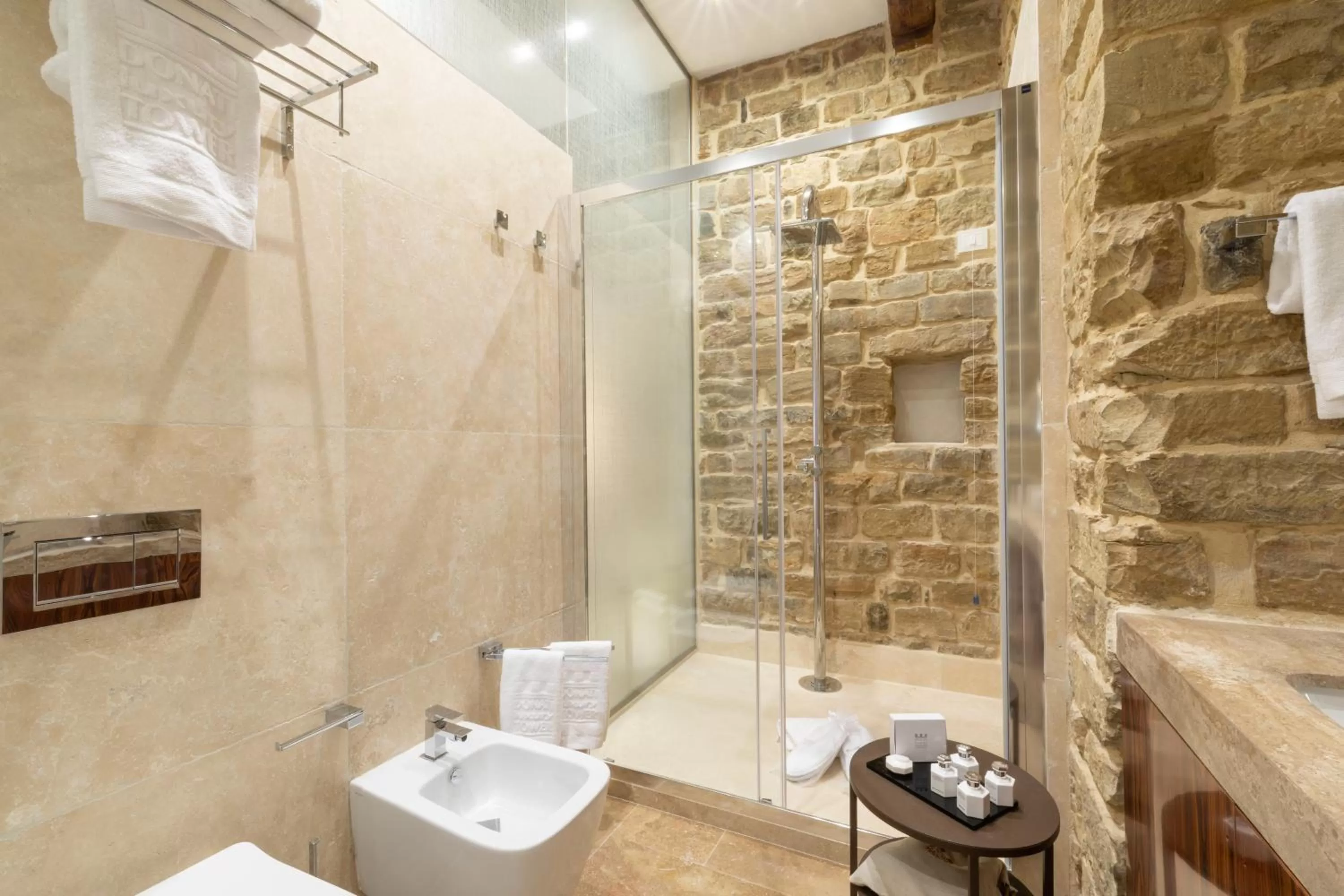 Bathroom in Donati Luxury Tower Suites