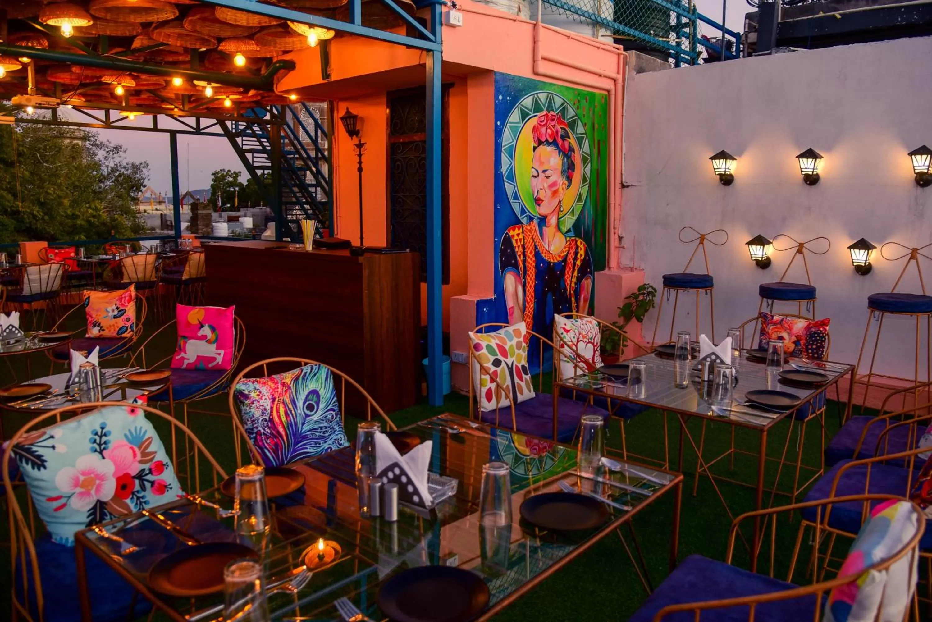 Restaurant/places to eat in Hotel Casa by the lake