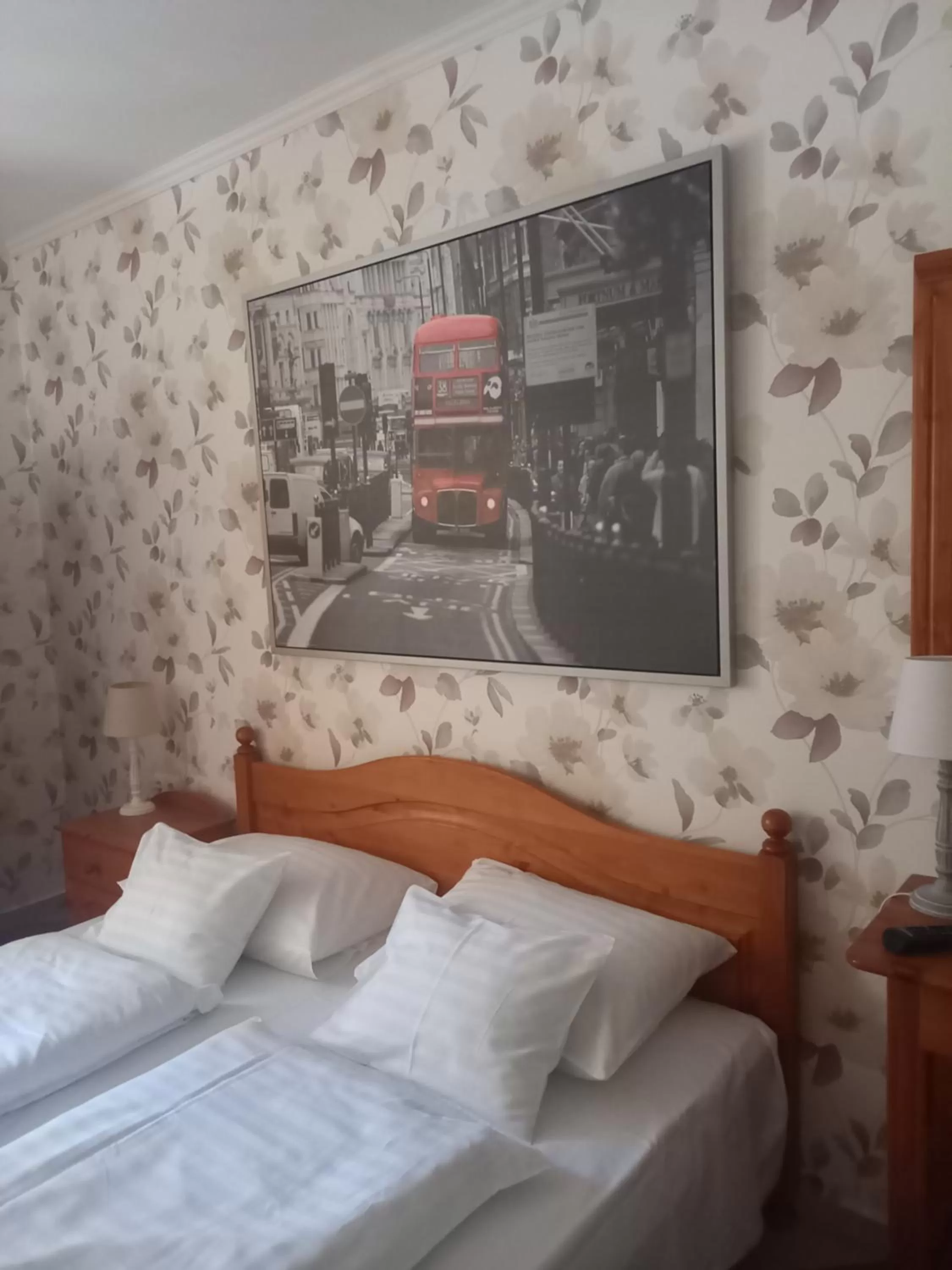 Bedroom in Európa Panzió