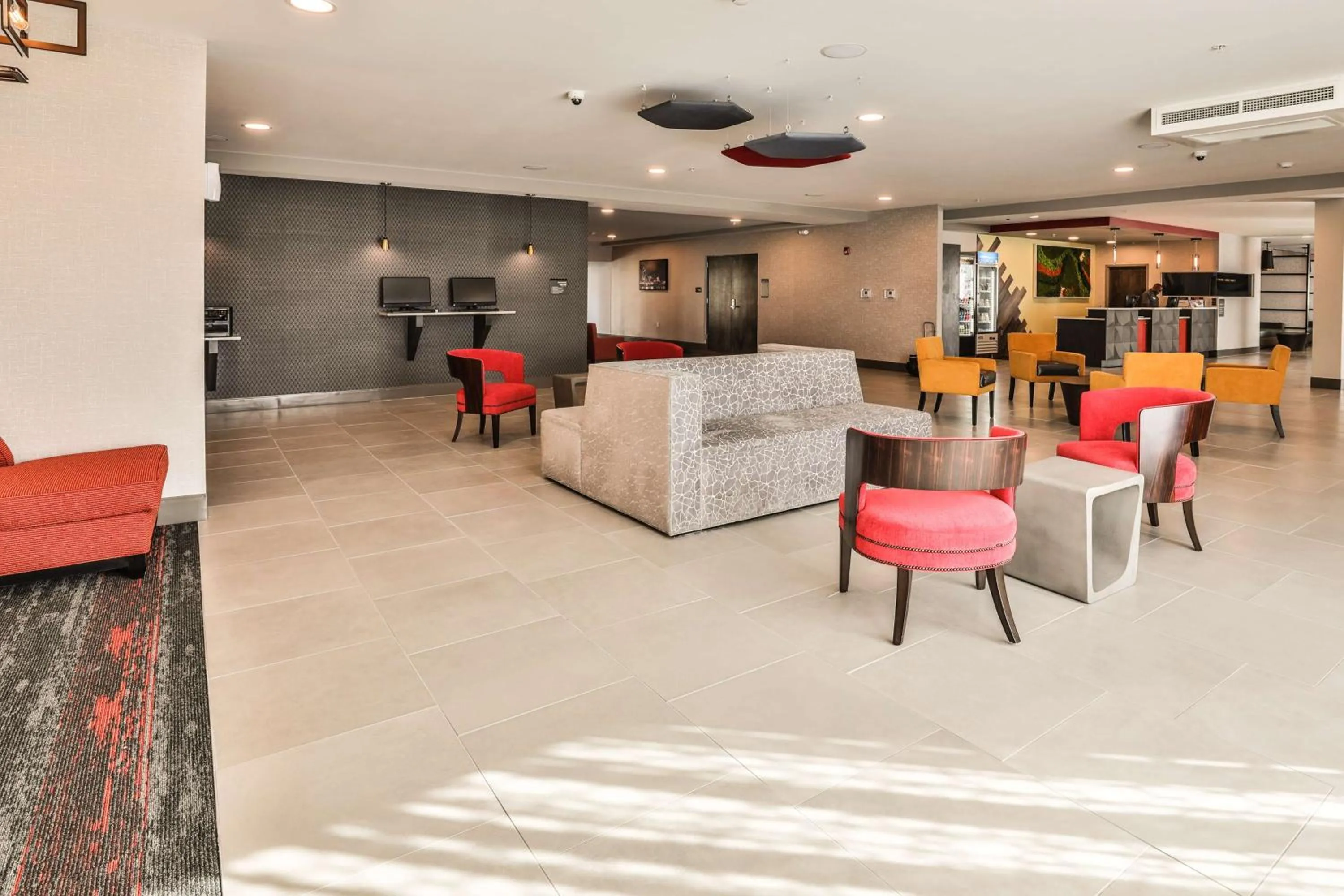 Lobby or reception in Best Western Plus Executive Residency Nashville