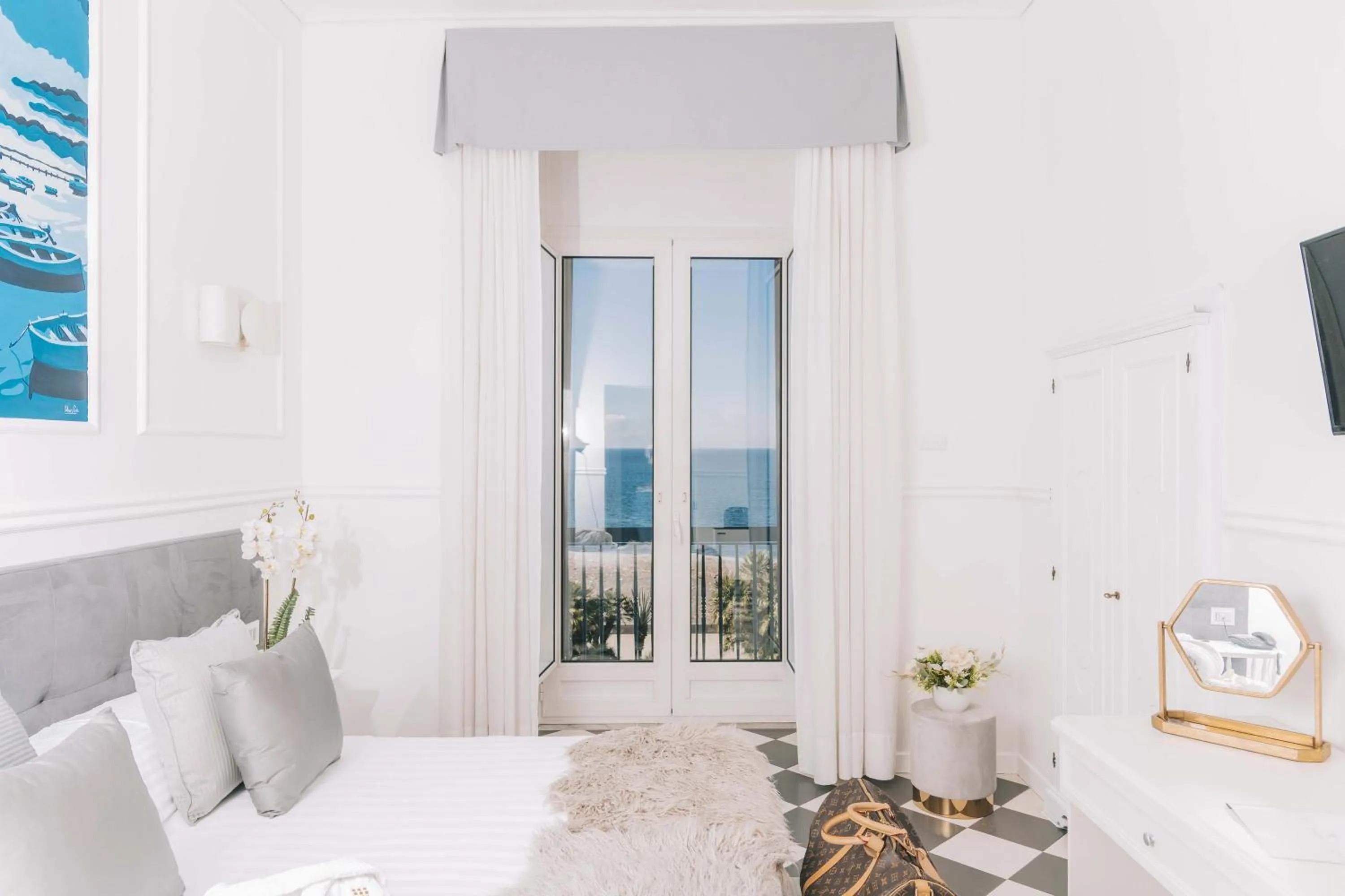 Sea view, Bed in Hotel Stabia