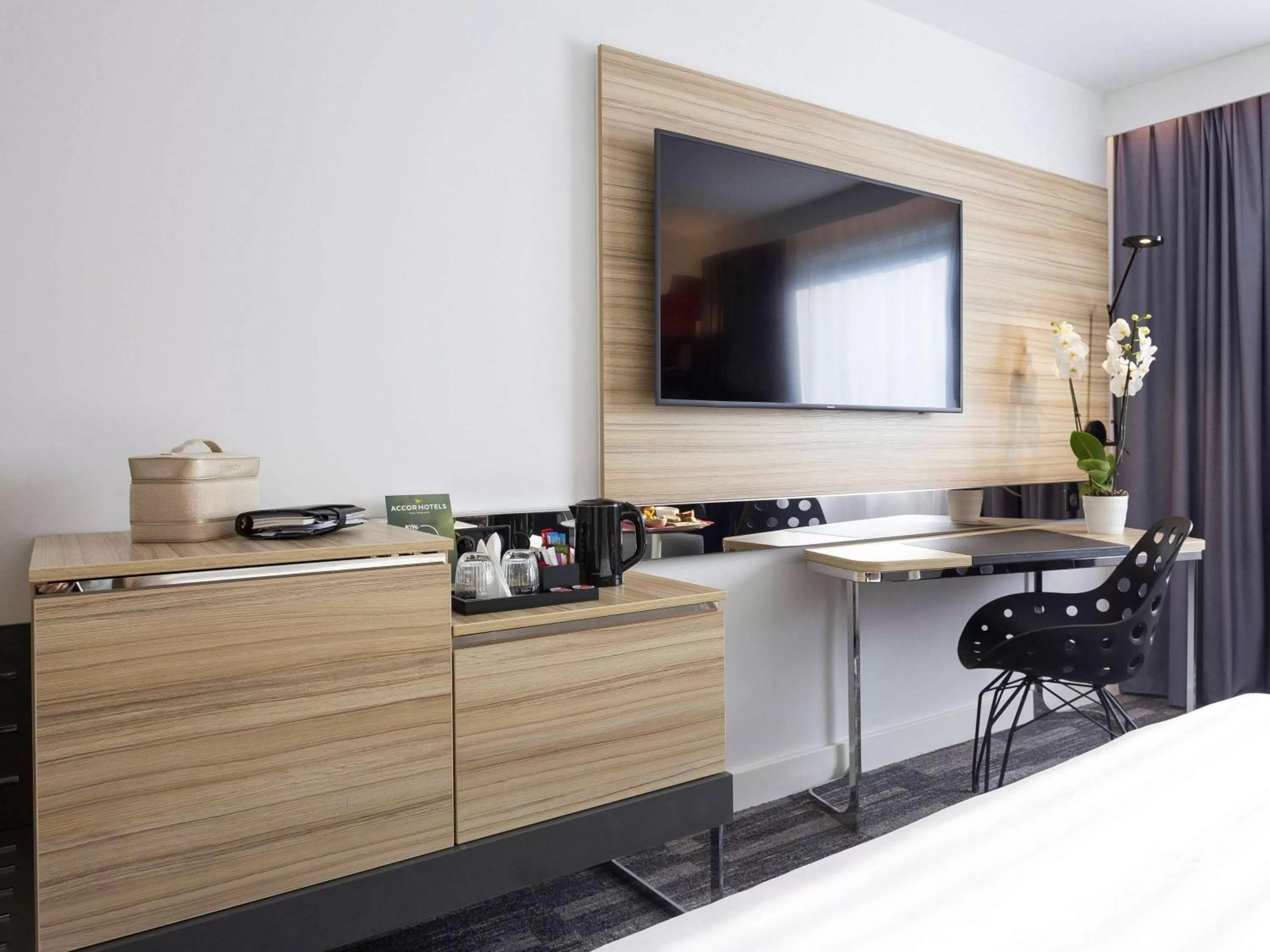 Photo of the whole room in Novotel Annecy Centre