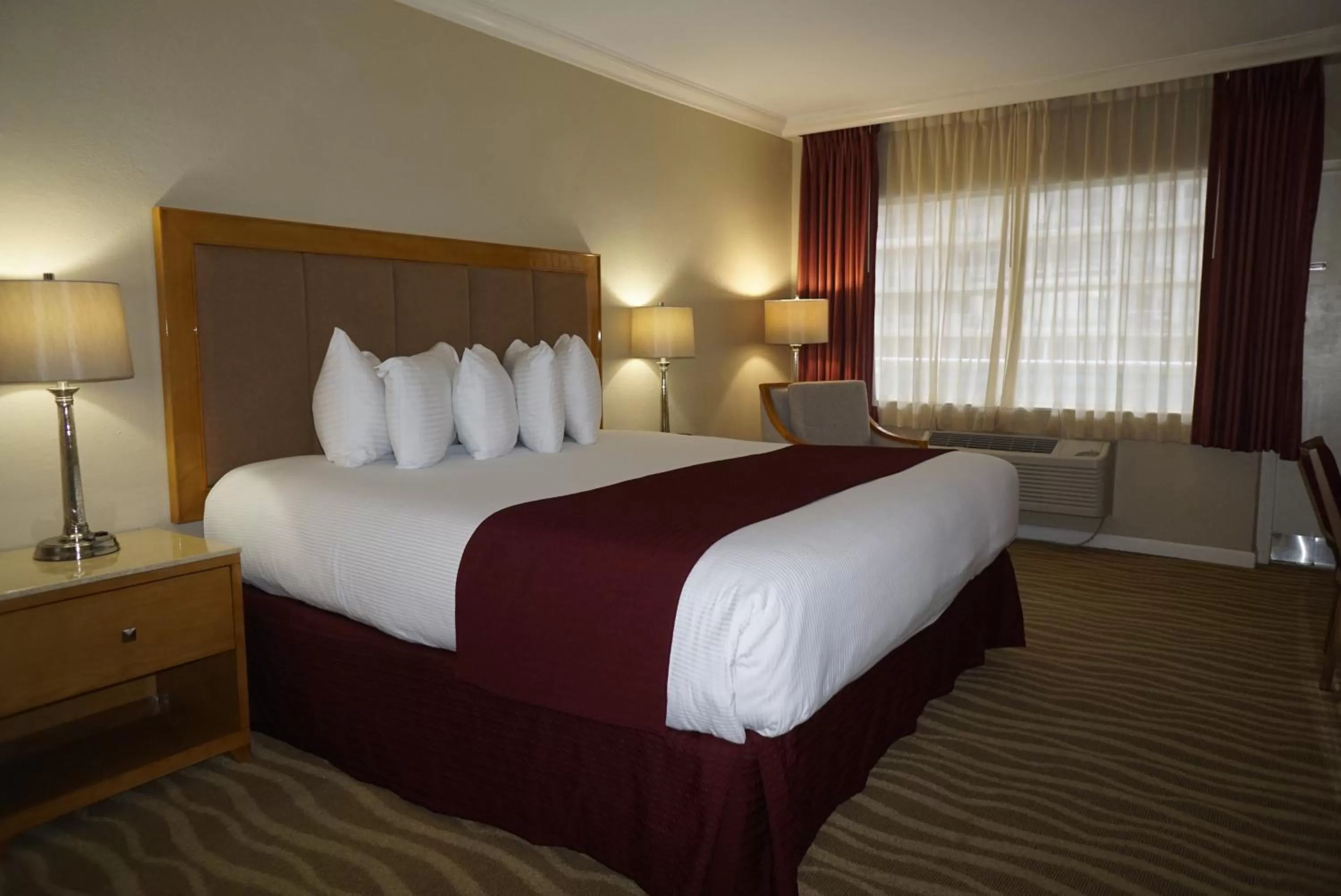 Standard King Room in Ocean Sky Hotel & Resort