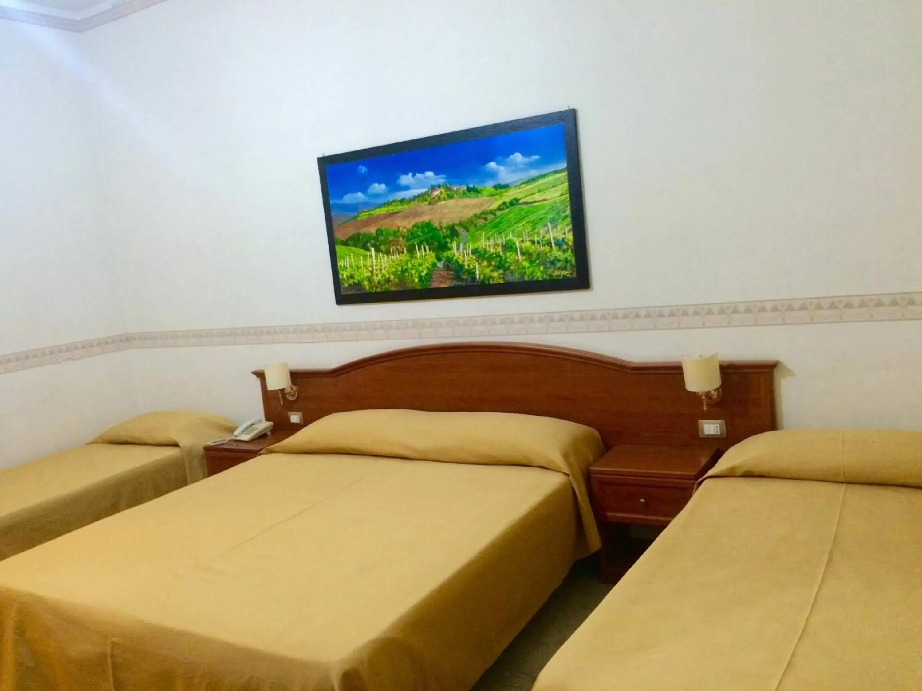 Classic Quadruple Room in Grand Hotel Stella Maris Italia Classic Quadruple Room in Grand Hotel Stella Maris Italia