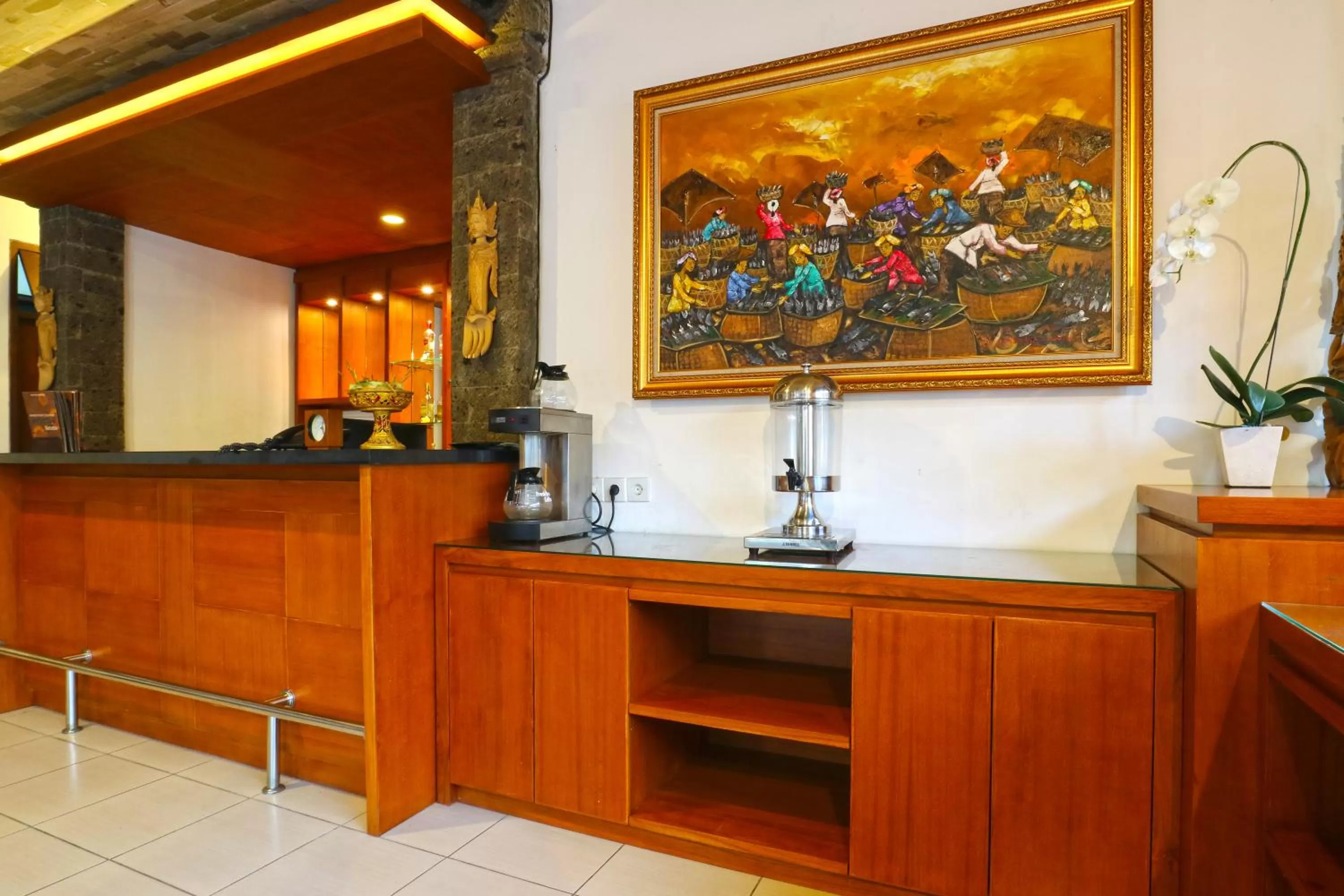 Coffee/tea facilities in Hotel Sinar Bali Legian